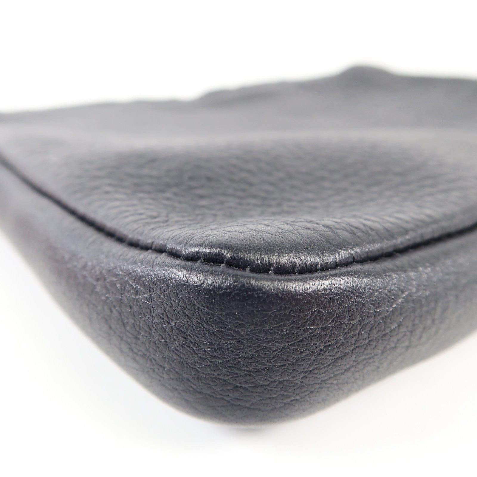 BOTTEGA VENETA 牛皮皮革Pouch手拿包