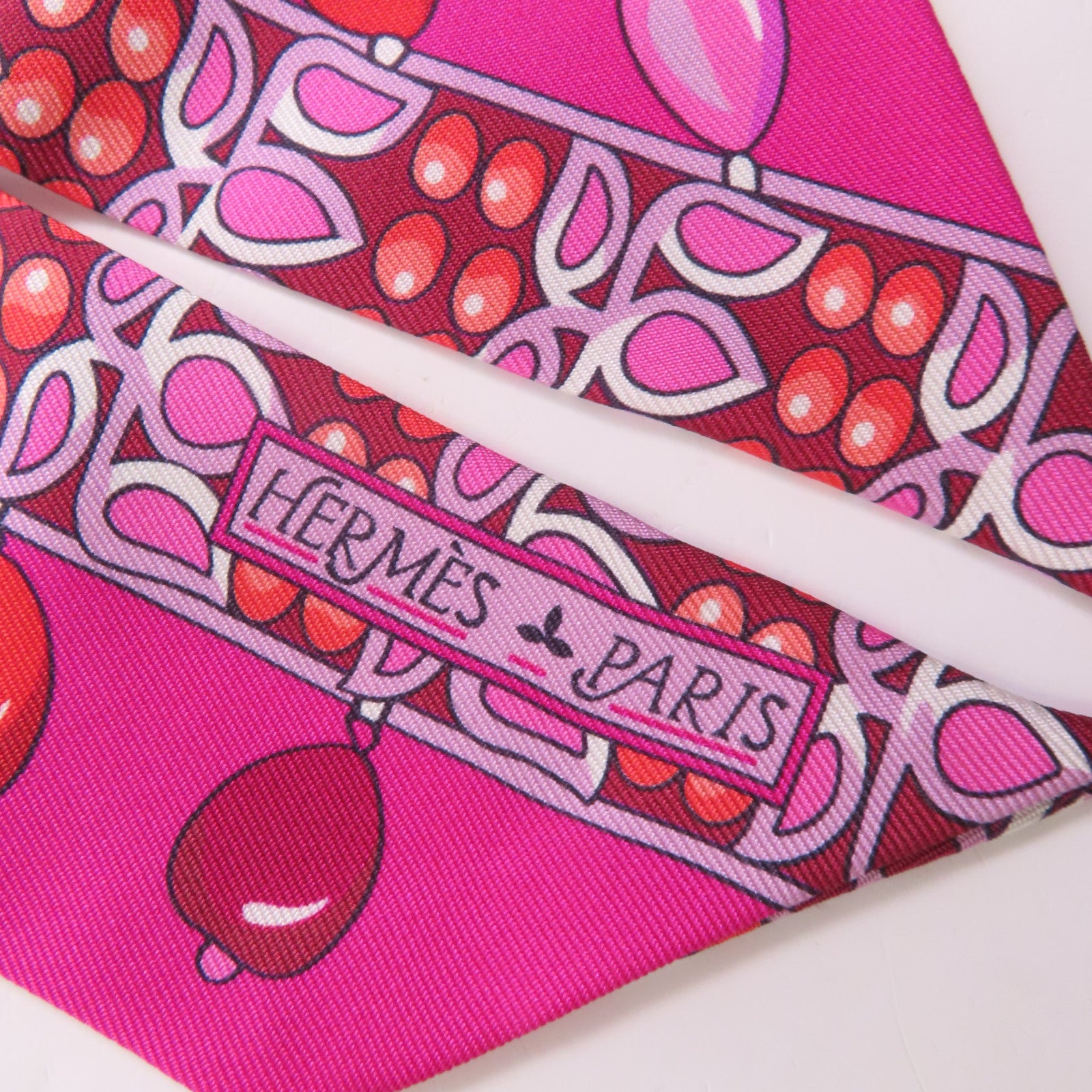 HERMES 絲質Twilly絲巾