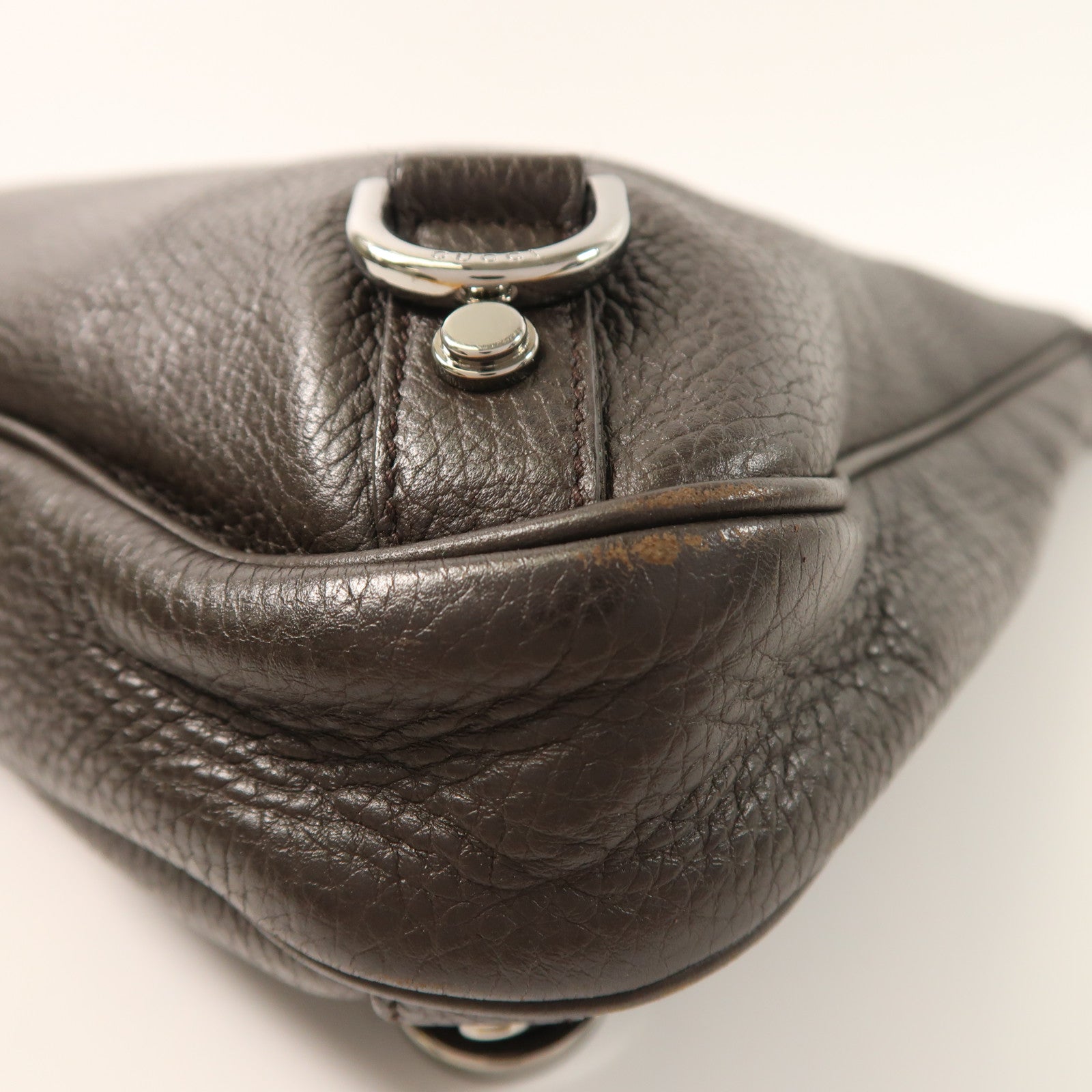 GUCCI 【激減優惠】牛皮皮革Shoulder Bag銀扣肩背袋