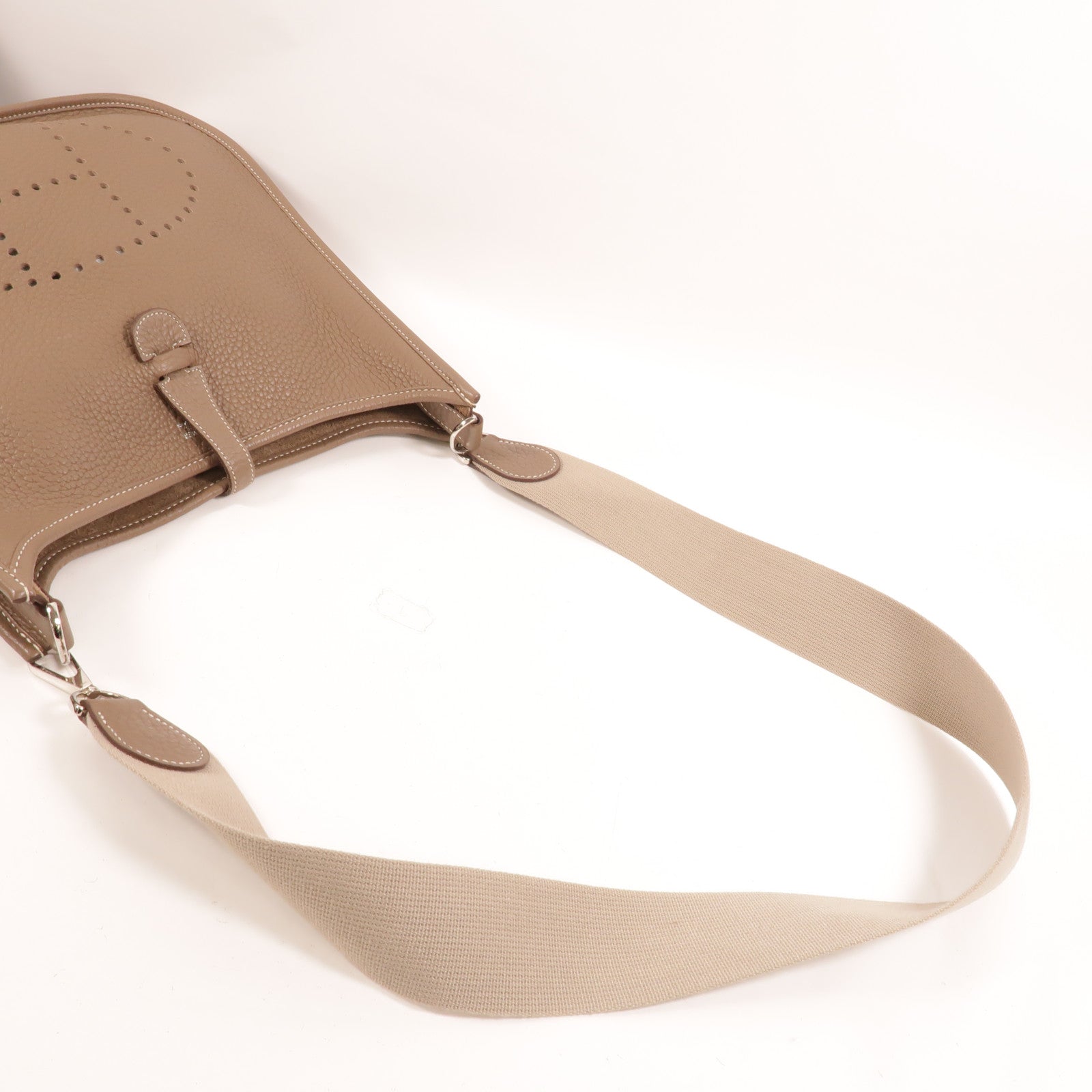 HERMES Clemence皮革Evelyne PM肩背袋Etoupe