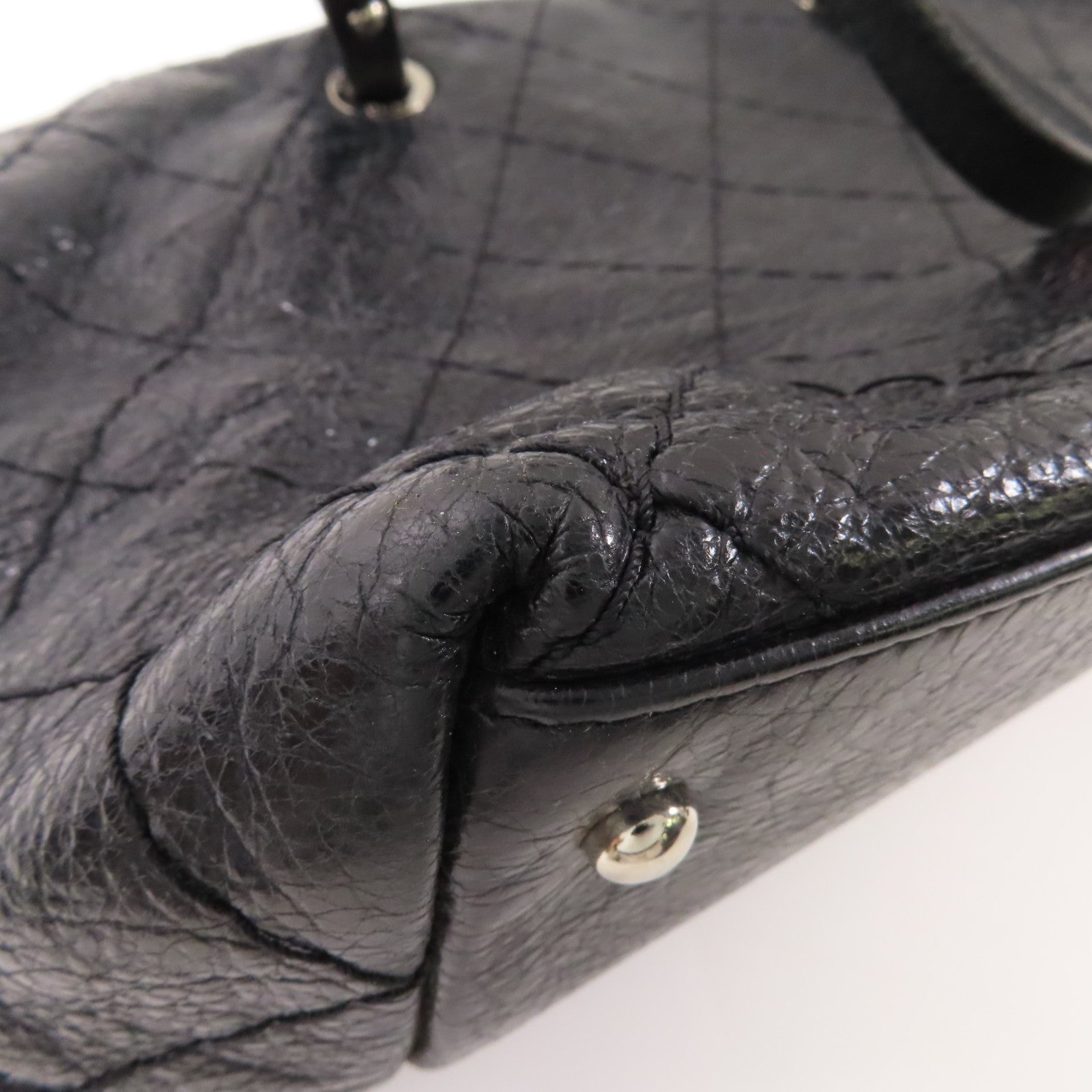 CHANEL 牛皮皮革Shoulder Bag銀扣肩背袋