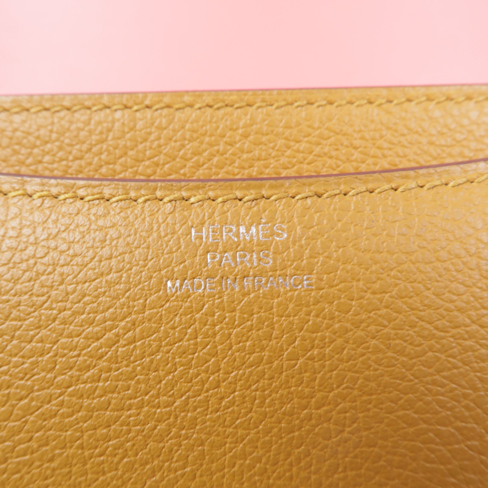 HERMES Evercolor皮革Constance Mini銀扣肩背袋Caramel
