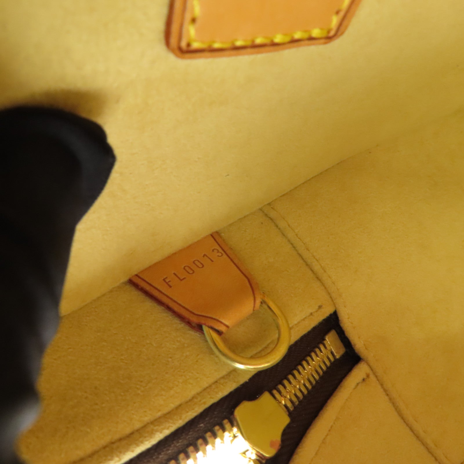 LOUIS VUITTON LV GHW Cite GM Shoulder Bag M51181 Monogram Brown