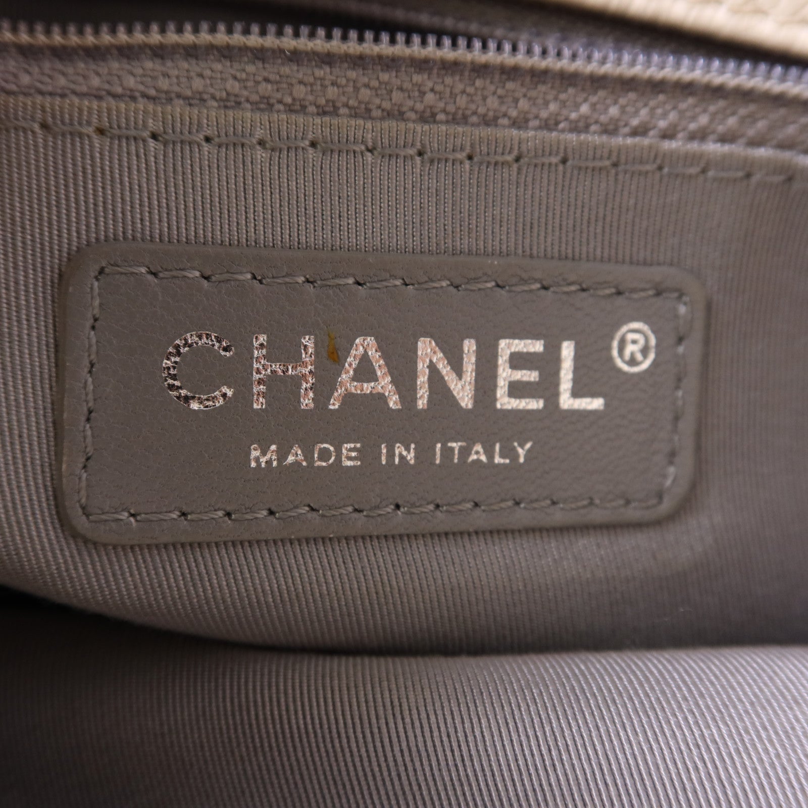 CHANEL 牛皮皮革Chain Shoulder銀扣鏈帶肩背袋