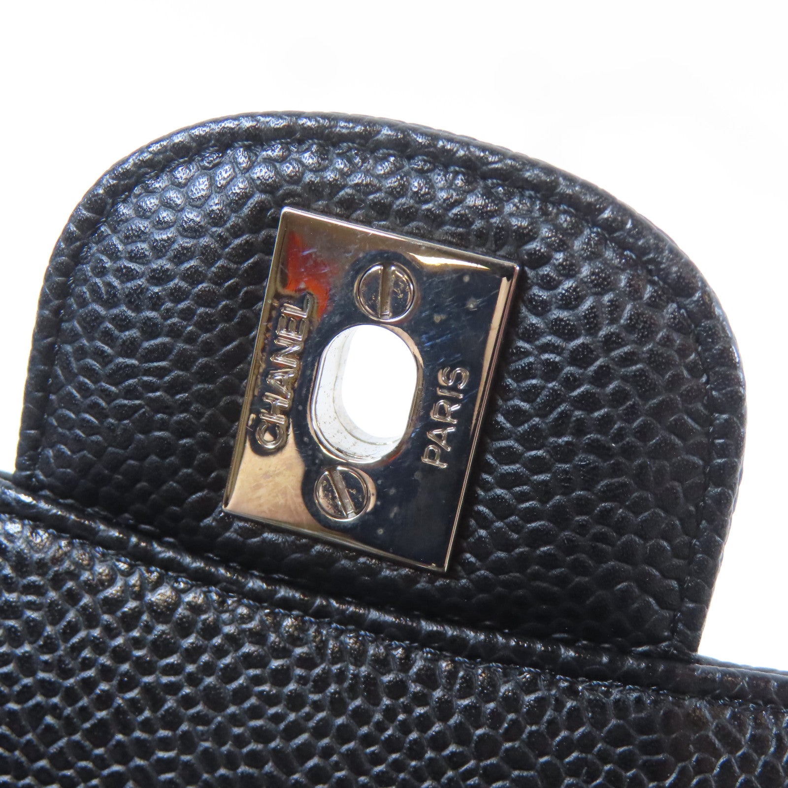 CHANEL 菱格Caviar皮革Classic 23cm銀扣鏈帶肩背袋黑色