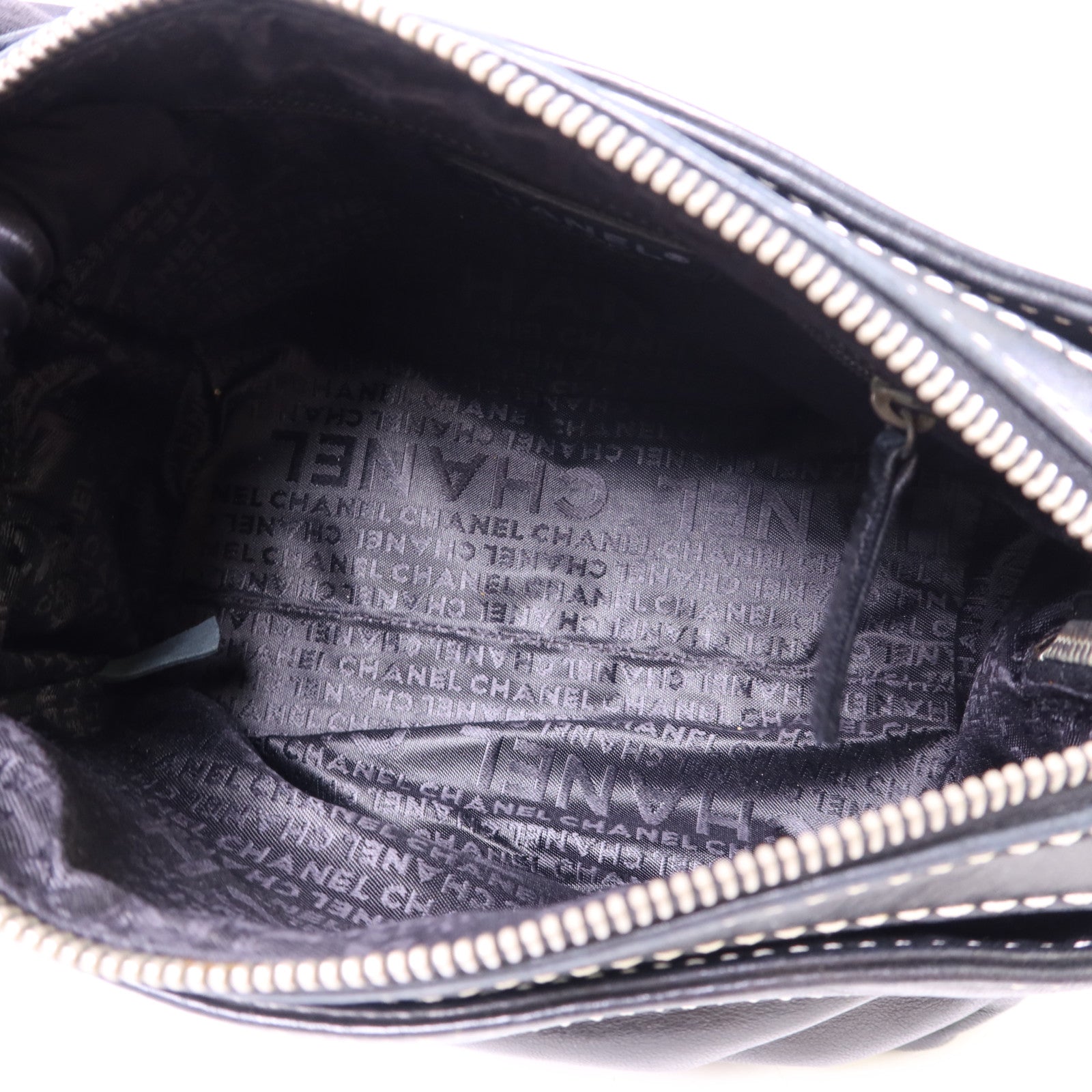 CHANEL 羊皮皮革Chain Shoulder Bag銀扣鏈帶肩背袋