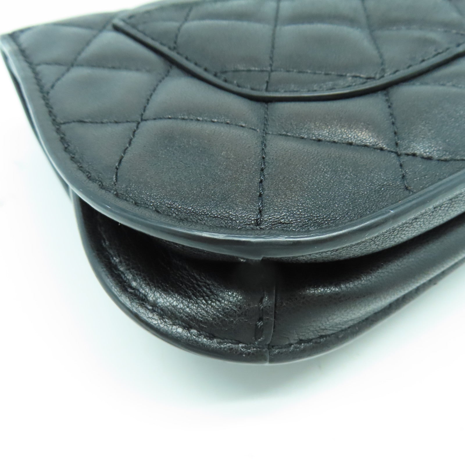 CHANEL 菱格牛皮皮革Chain Shoulder銀扣鏈帶肩背袋黑色