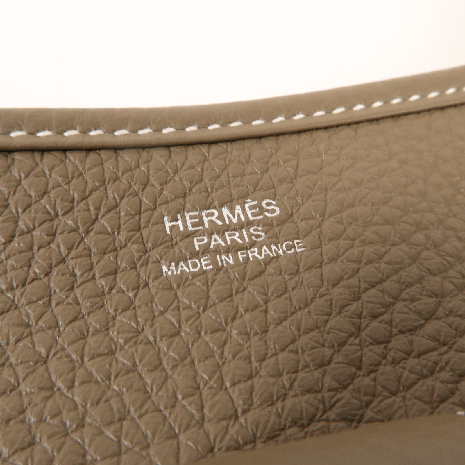 HERMES Clemence皮革Evelyne PM銀扣肩背袋Etoupe