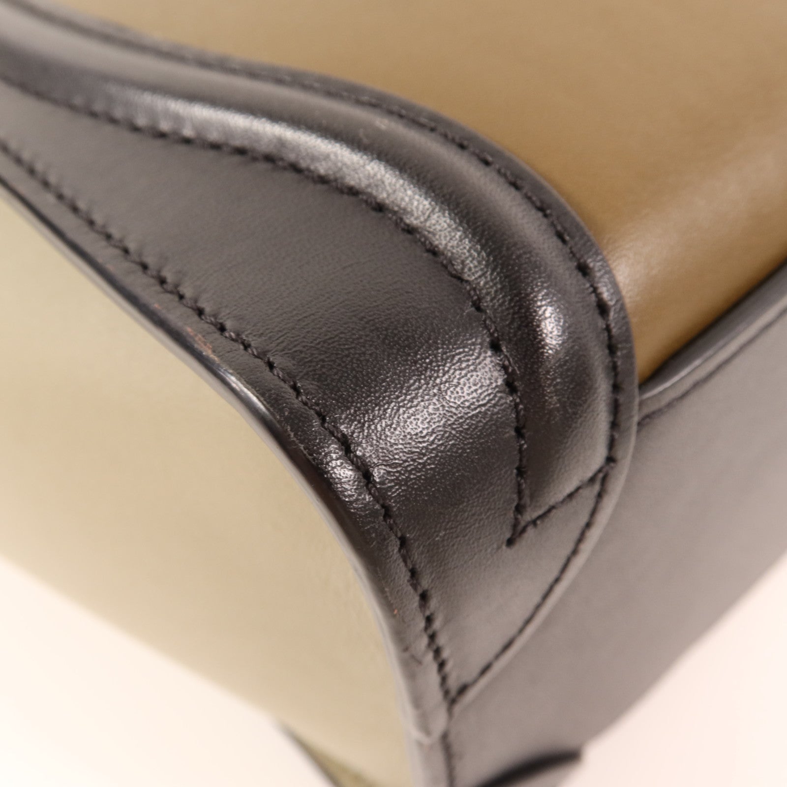 CELINE 牛皮皮革Nano Luggage金扣手挽肩背兩用袋