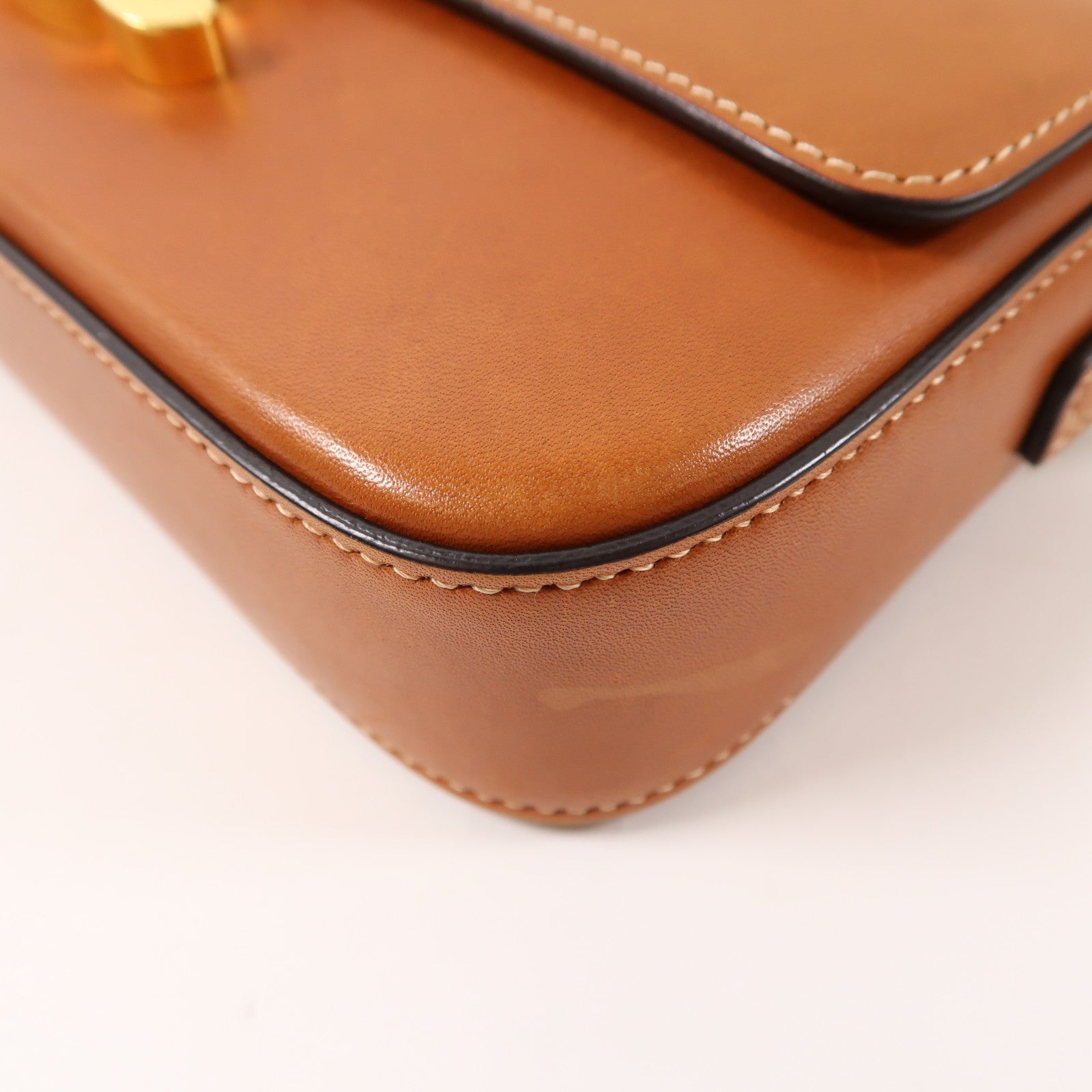 CELINE 牛皮皮革Shoulder Bag金扣肩背袋棕色