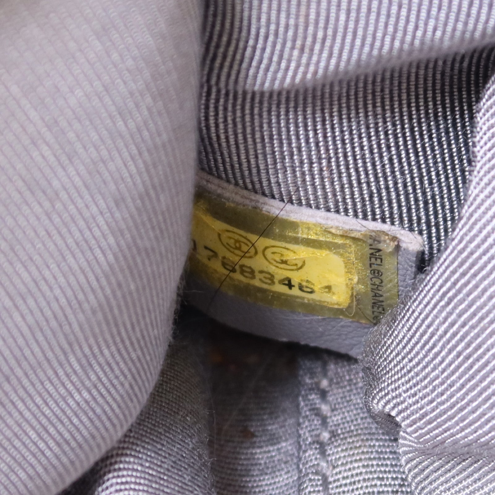 CHANEL 牛皮皮革Chain Shoulder銀扣鏈帶肩背袋