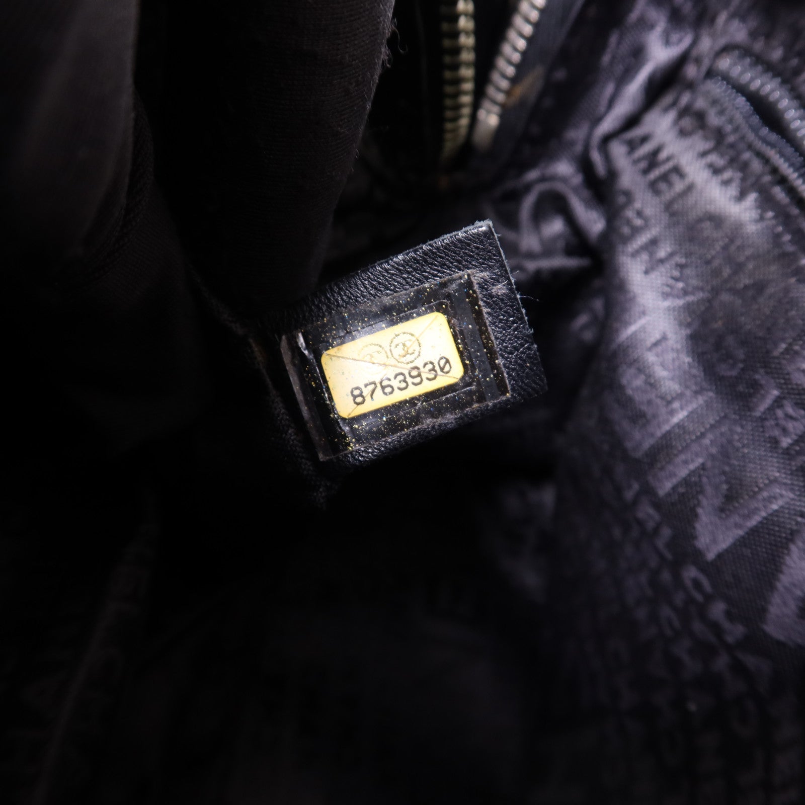 CHANEL 羊皮皮革Chain Shoulder Bag銀扣鏈帶肩背袋