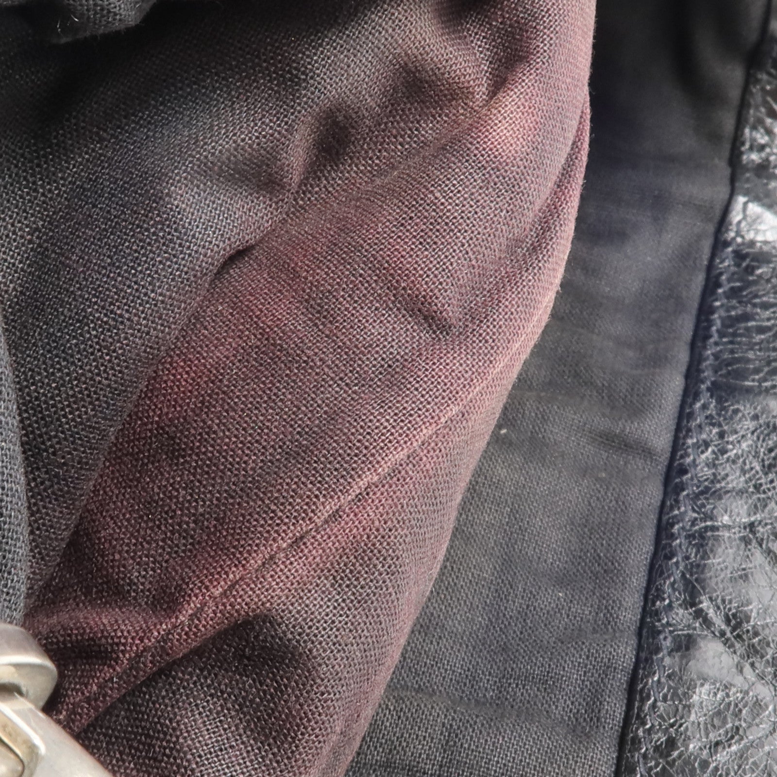 BALENCIAGA 牛皮皮革Pouch手拿包