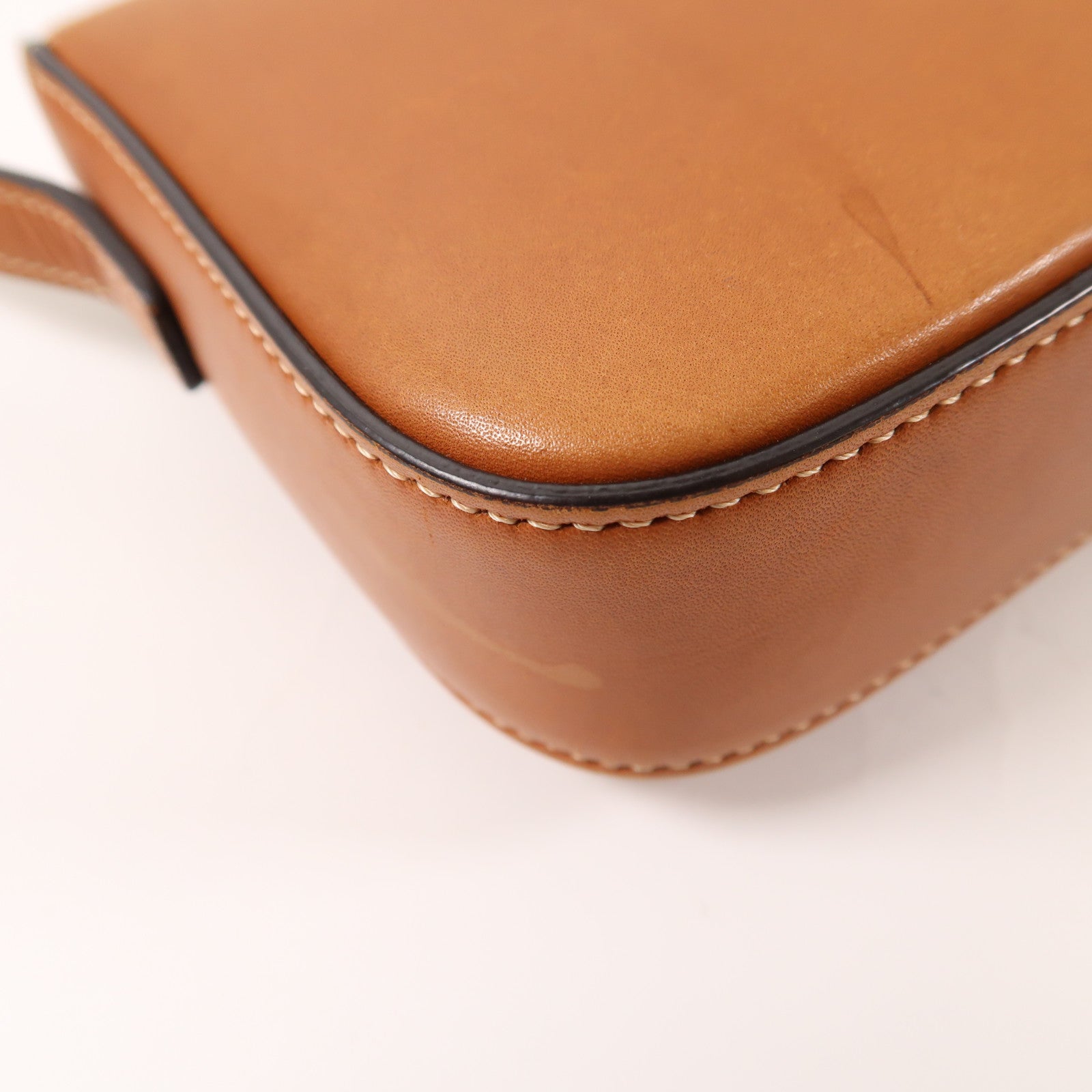 CELINE 牛皮皮革Shoulder Bag金扣肩背袋棕色