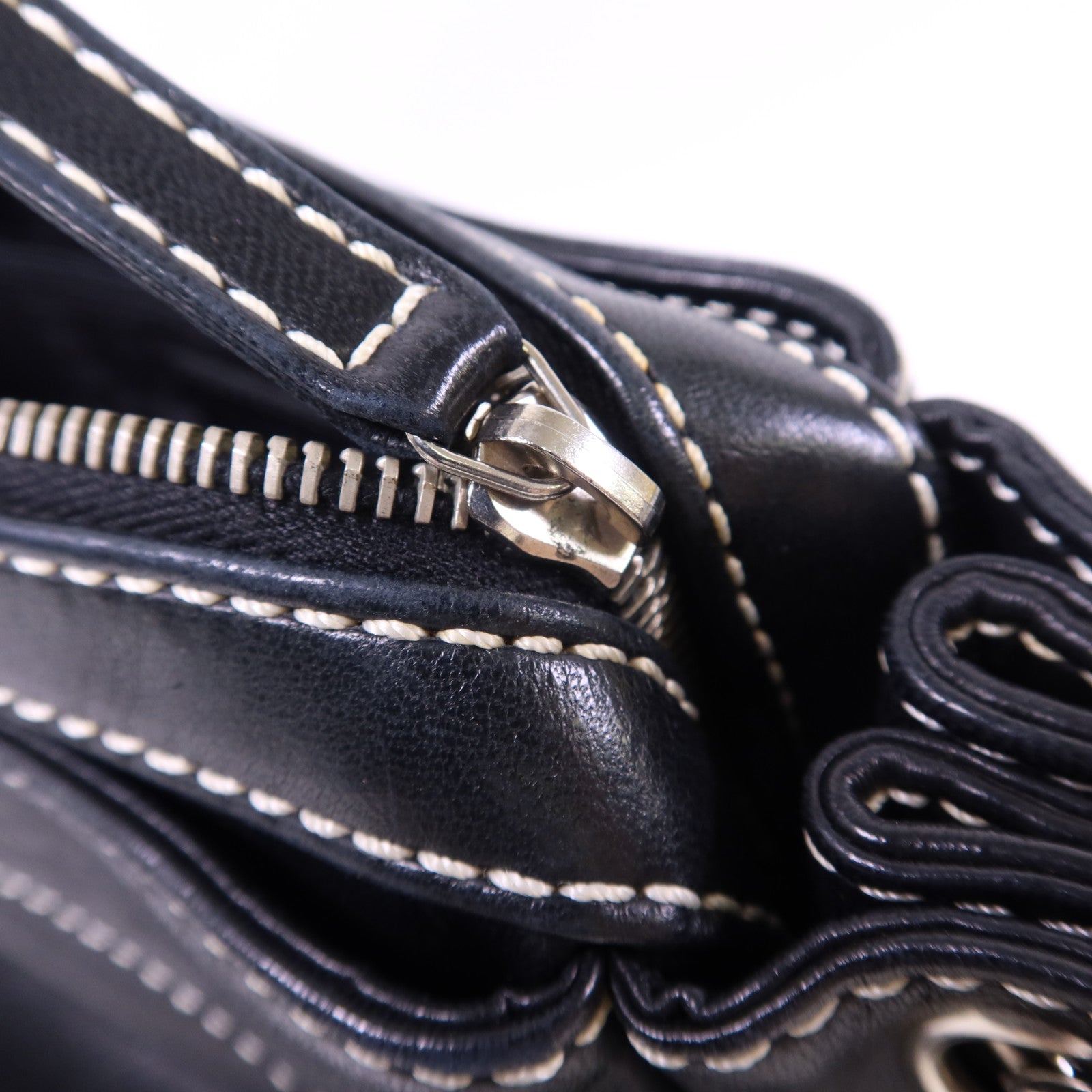 CHANEL 羊皮皮革Chain Shoulder Bag銀扣鏈帶肩背袋