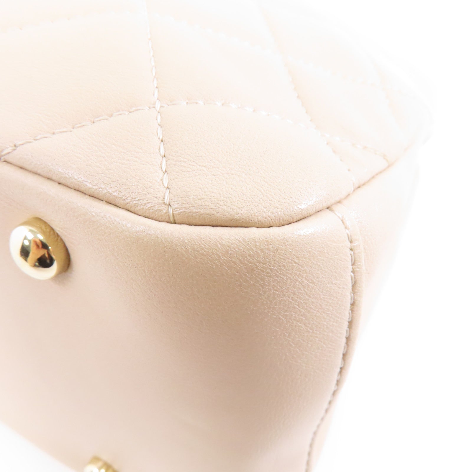 CHANEL 菱格皮革2 Way Shoulder金扣手挽肩背兩用袋米色