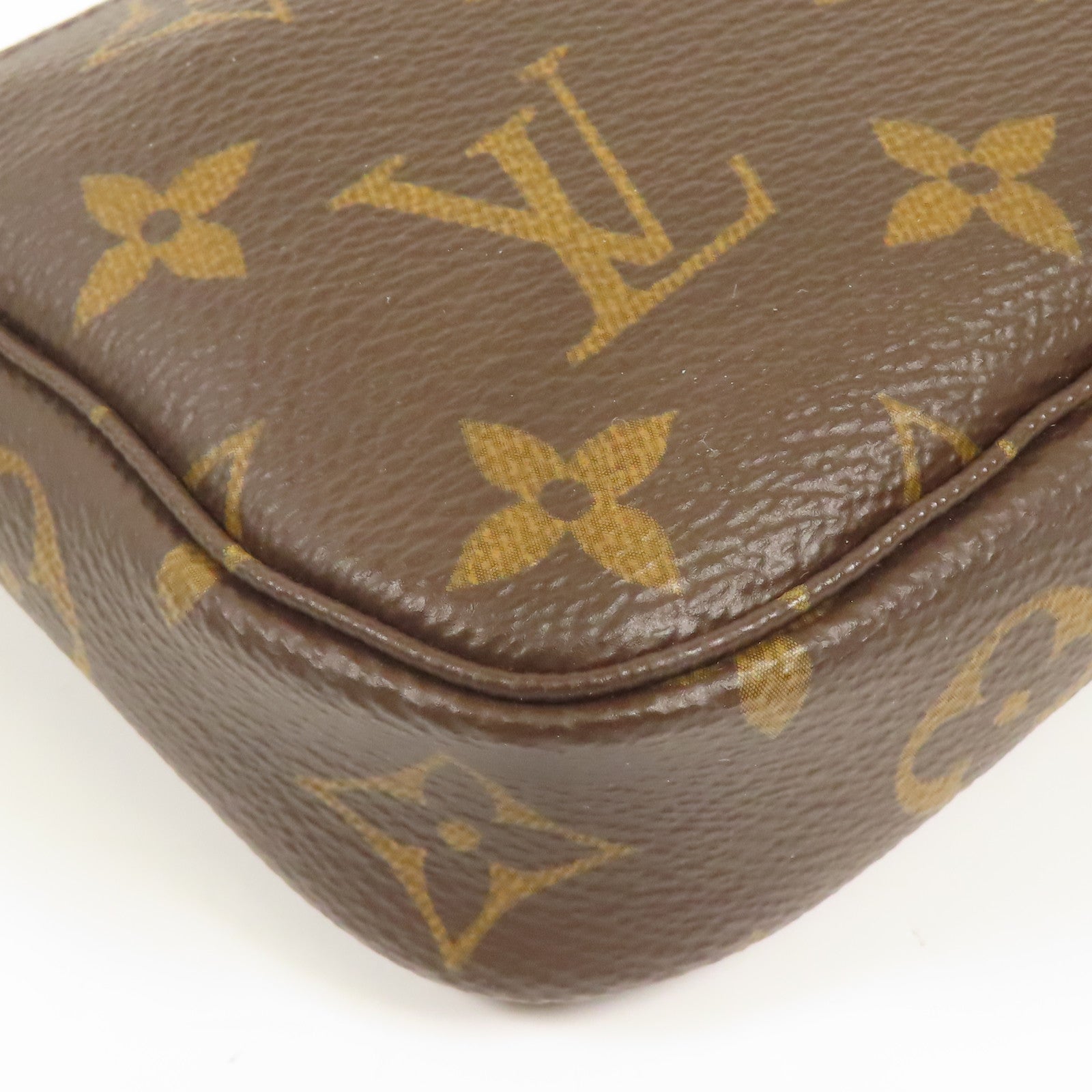 LOUIS VUITTON Monogram Mini Pochette Accessoires金扣手挽袋