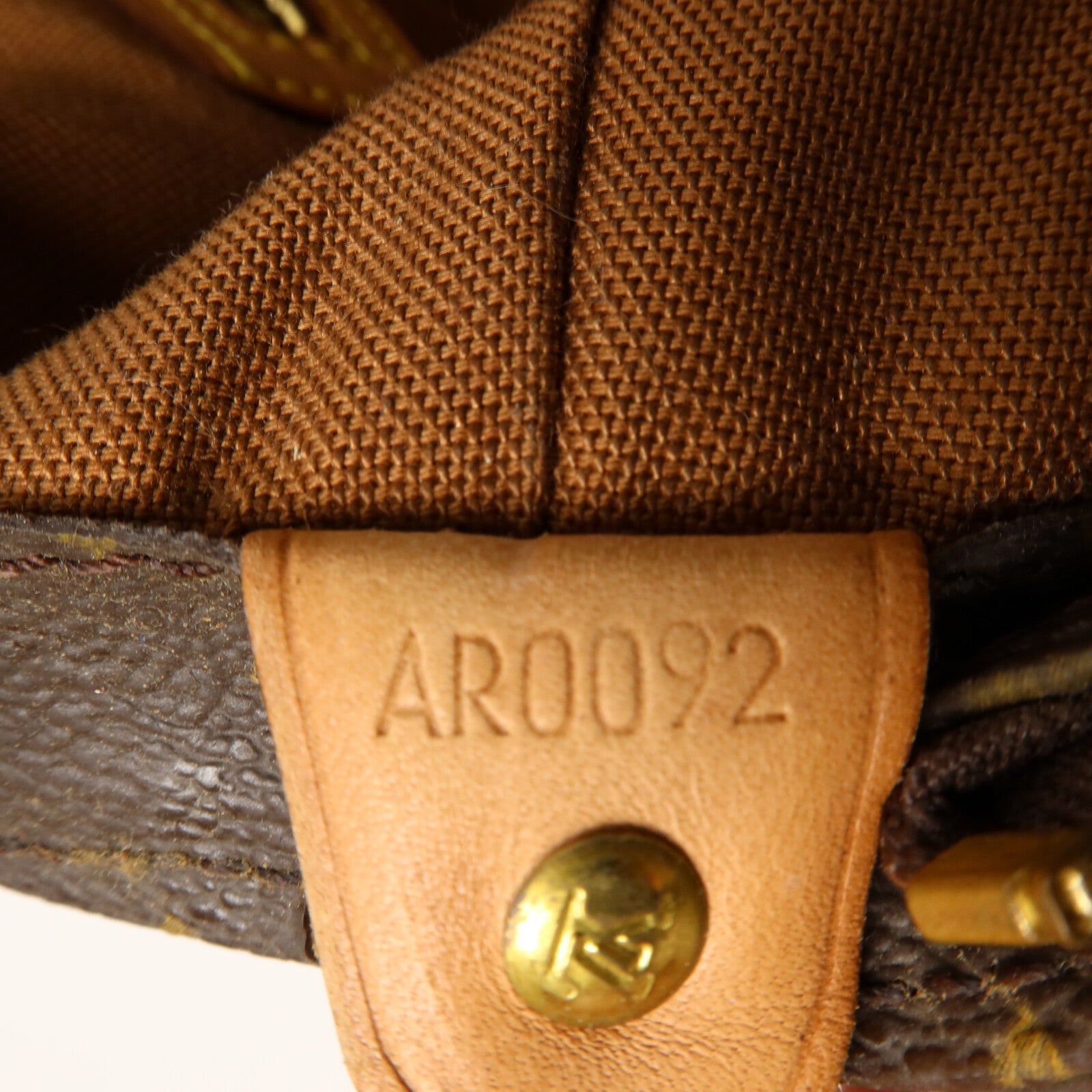 LOUIS VUITTON Monogram Cabas Mezzo肩背袋