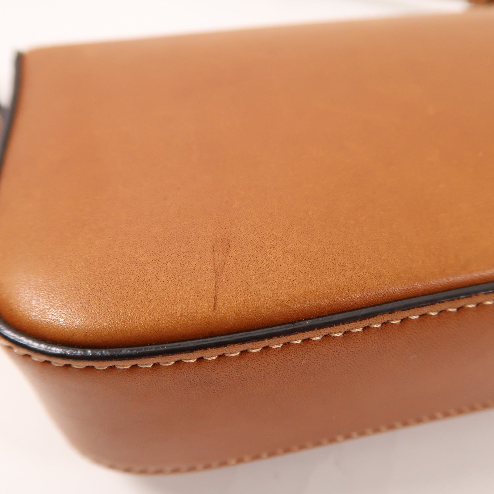 CELINE 牛皮皮革Shoulder Bag金扣肩背袋棕色