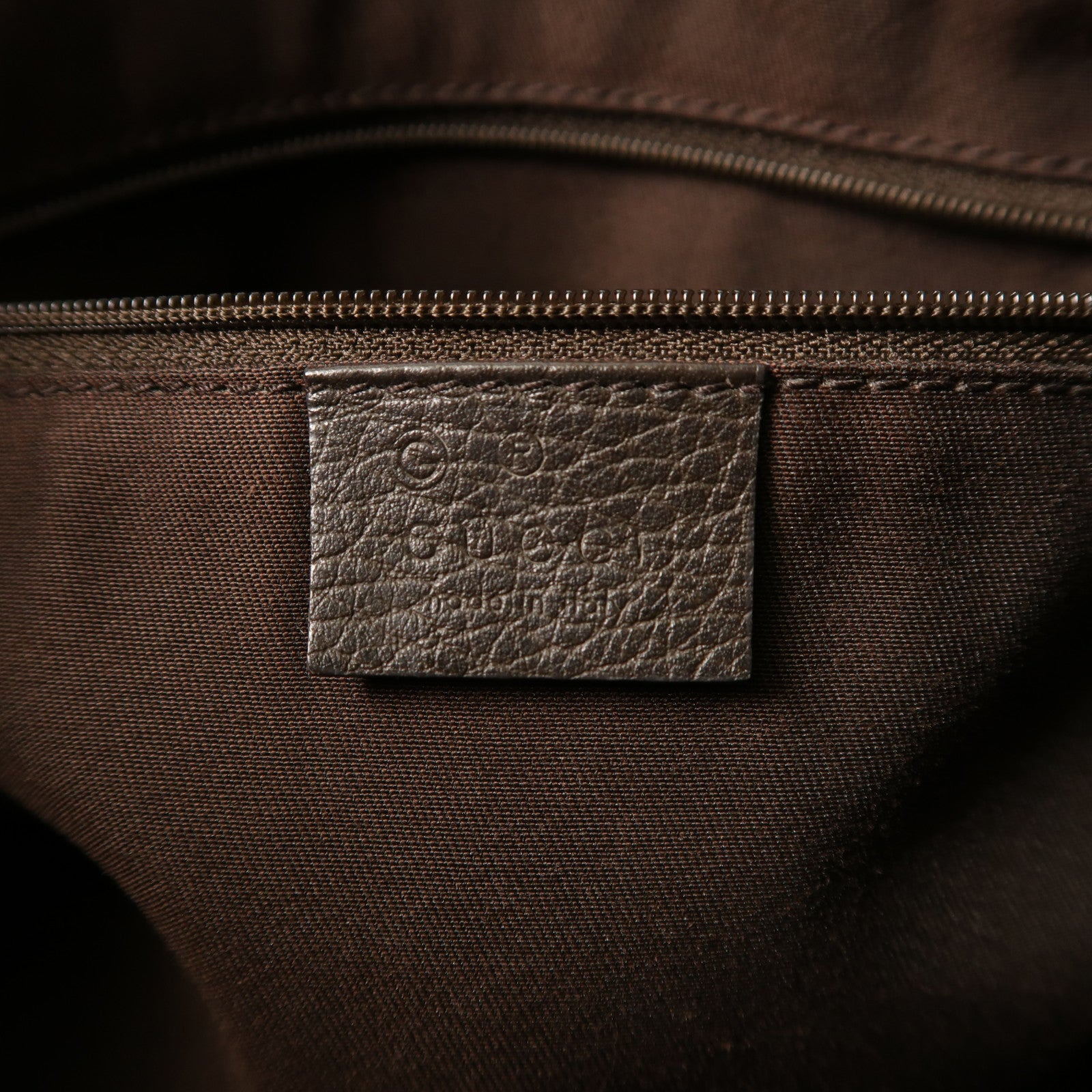 GUCCI 【激減優惠】牛皮皮革Shoulder Bag銀扣肩背袋