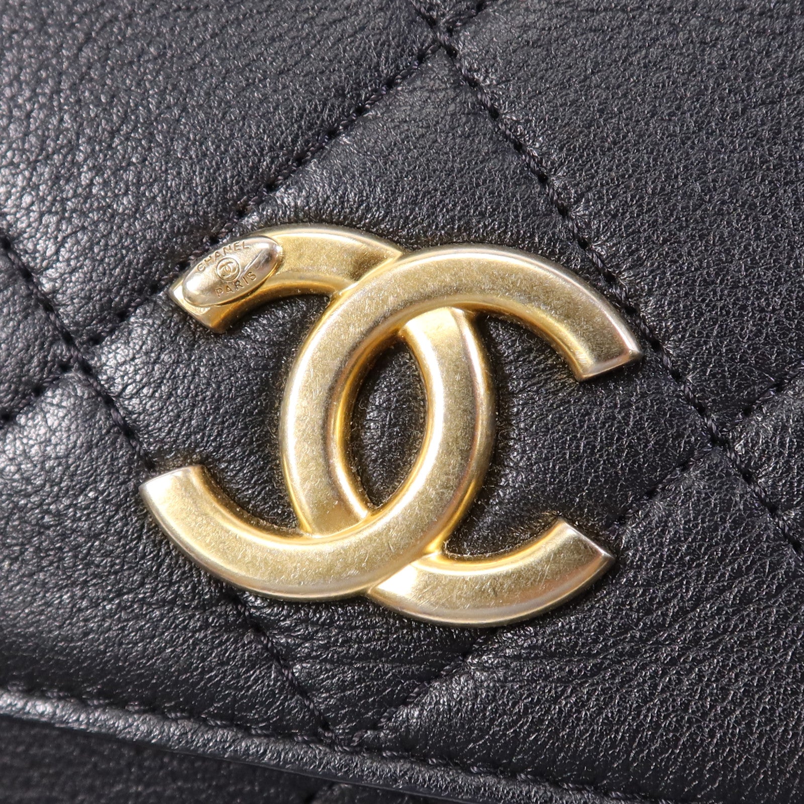 CHANEL 牛皮皮革Chain Shoulder Bag金扣鏈帶肩背袋