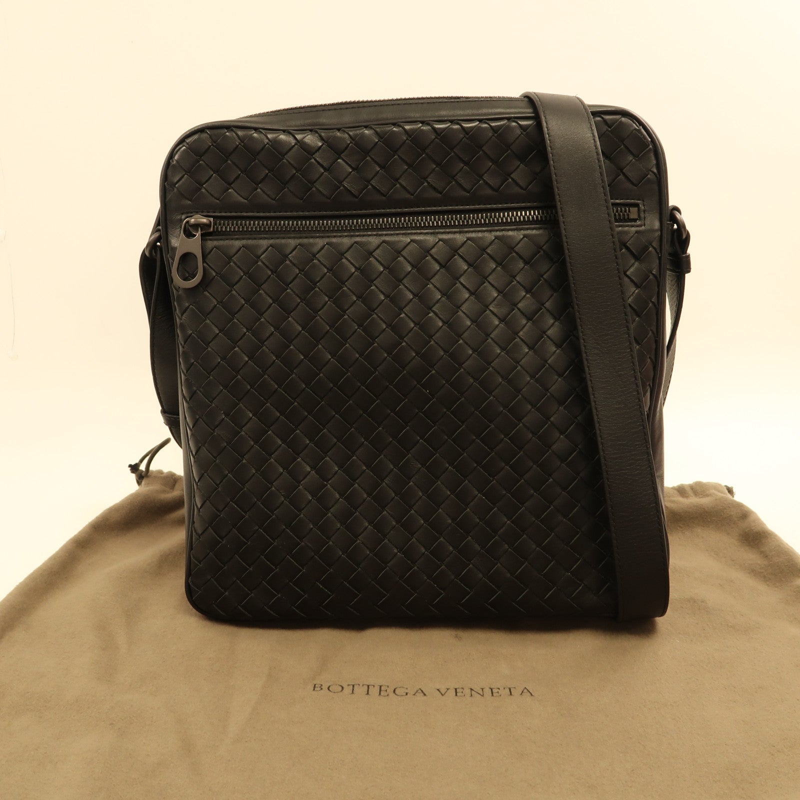 BOTTEGA VENETA 織紋皮革Shoulder Bag肩背袋黑色
