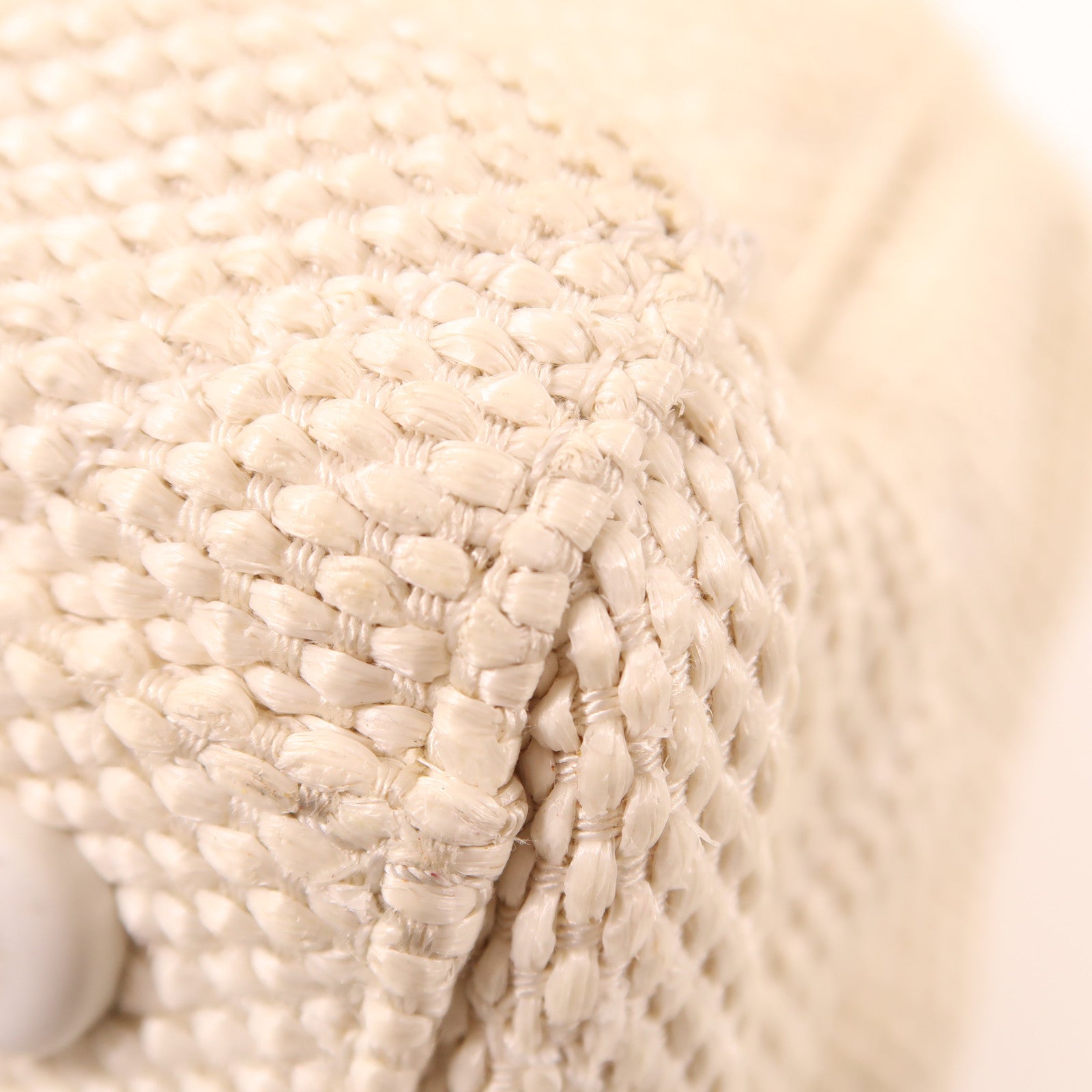 CHANEL CC Shoulder Bag Raffia White