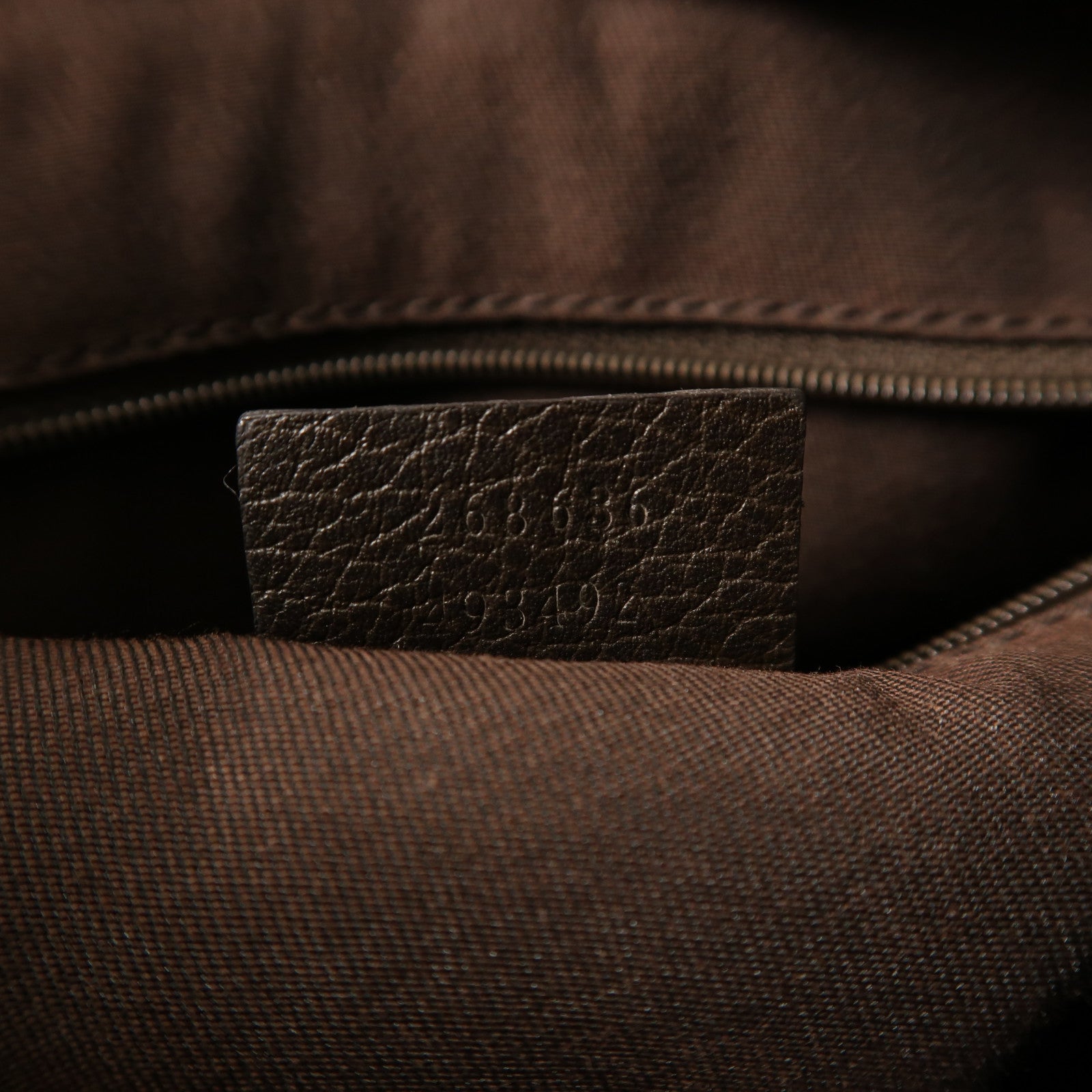 GUCCI 牛皮皮革Shoulder Bag銀扣肩背袋