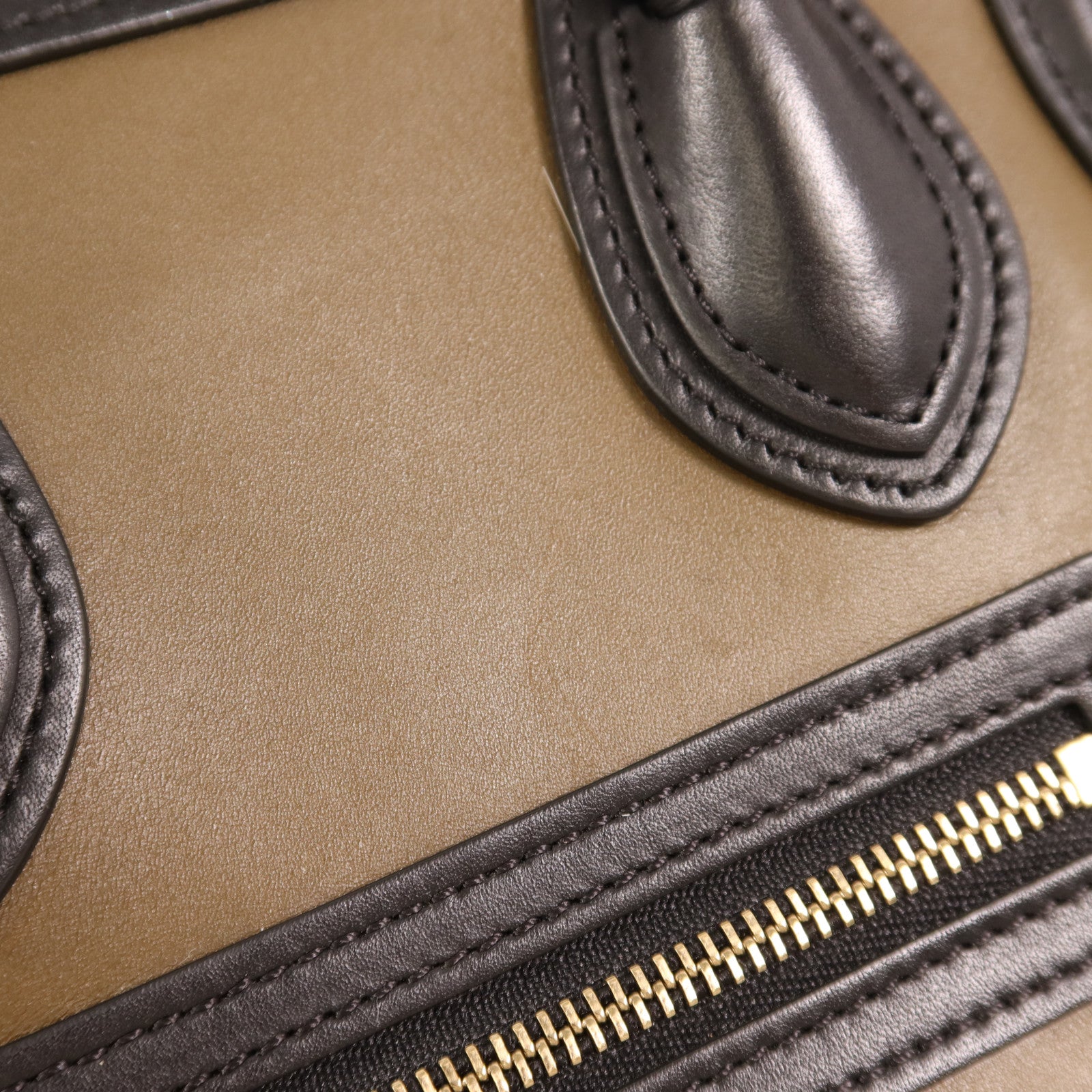 CELINE 牛皮皮革Nano Luggage金扣手挽肩背兩用袋