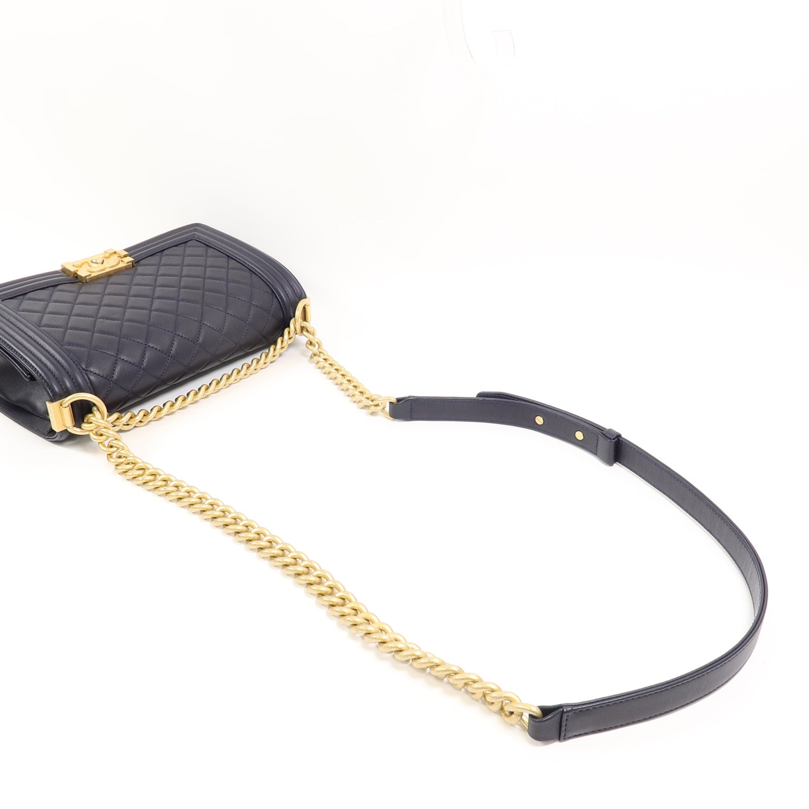 CHANEL 羊皮皮革Boy 25鏈帶肩背袋