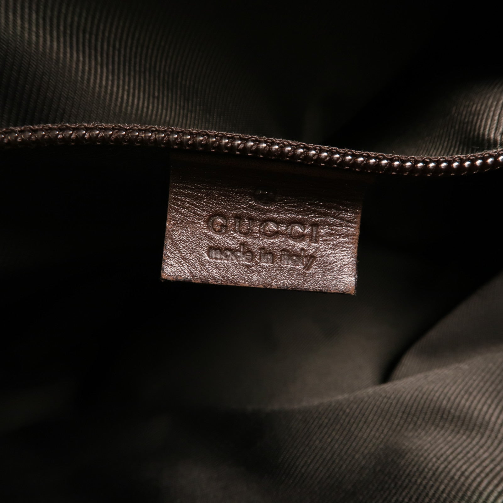 GUCCI GG帆布Shoulder Bag銀扣肩背袋