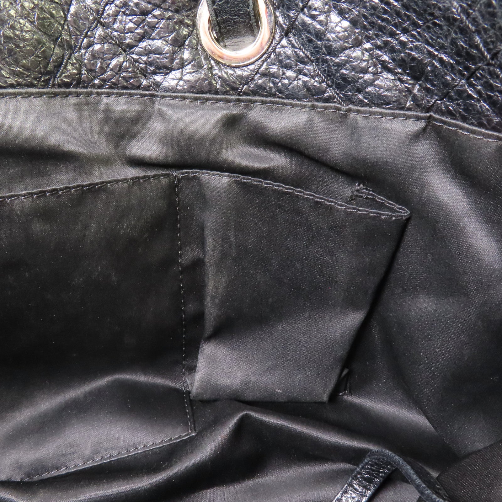 CHANEL 【激減優惠】牛皮皮革Shoulder Bag銀扣肩背袋