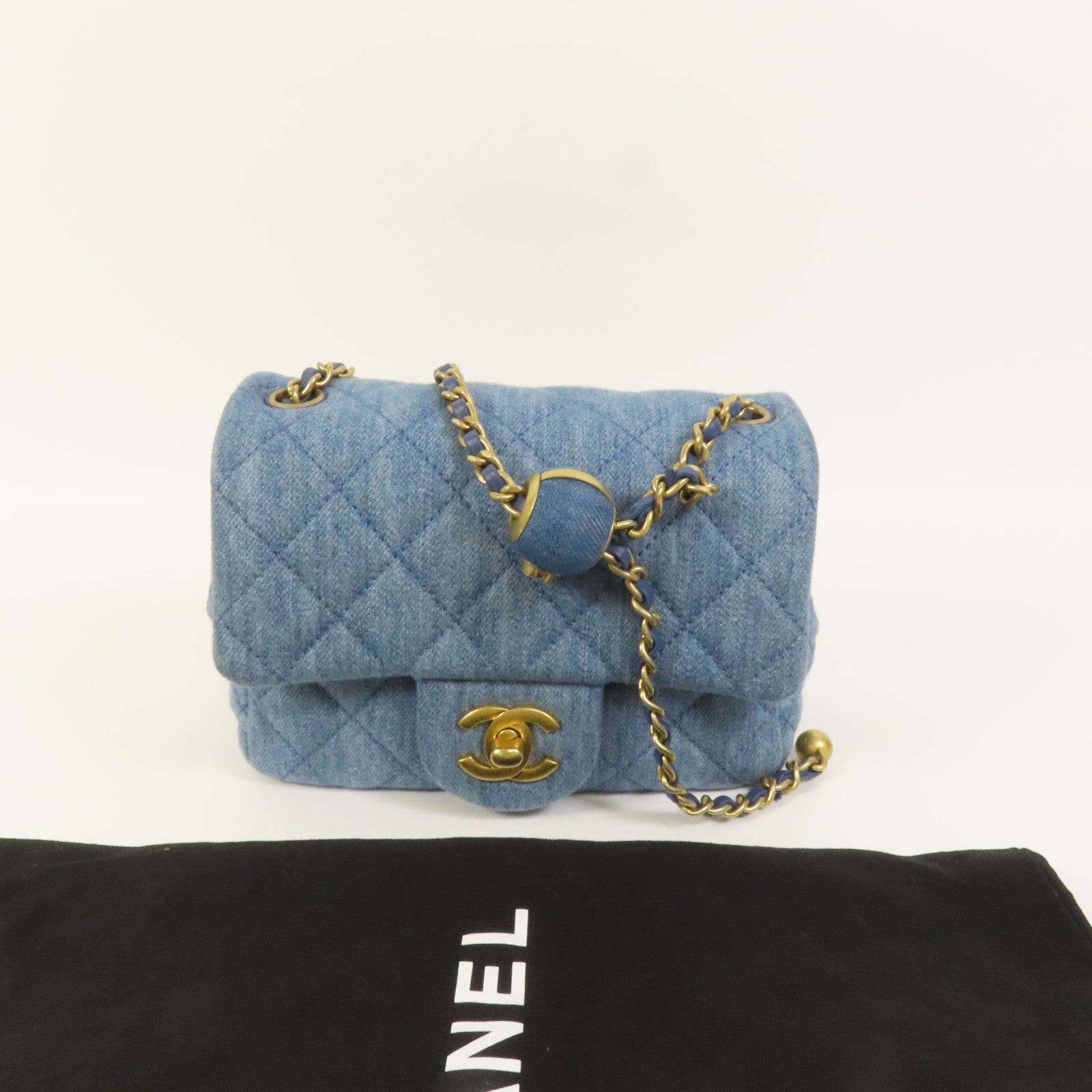 CHANEL Denim Mini Classic 17金扣鏈帶肩背袋