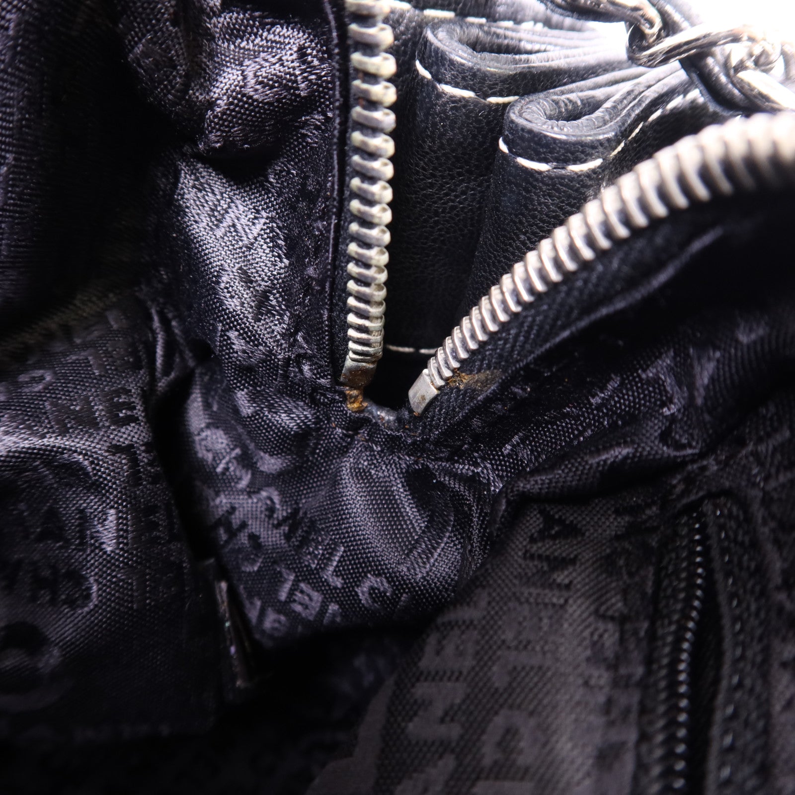 CHANEL 羊皮皮革Chain Shoulder Bag銀扣鏈帶肩背袋