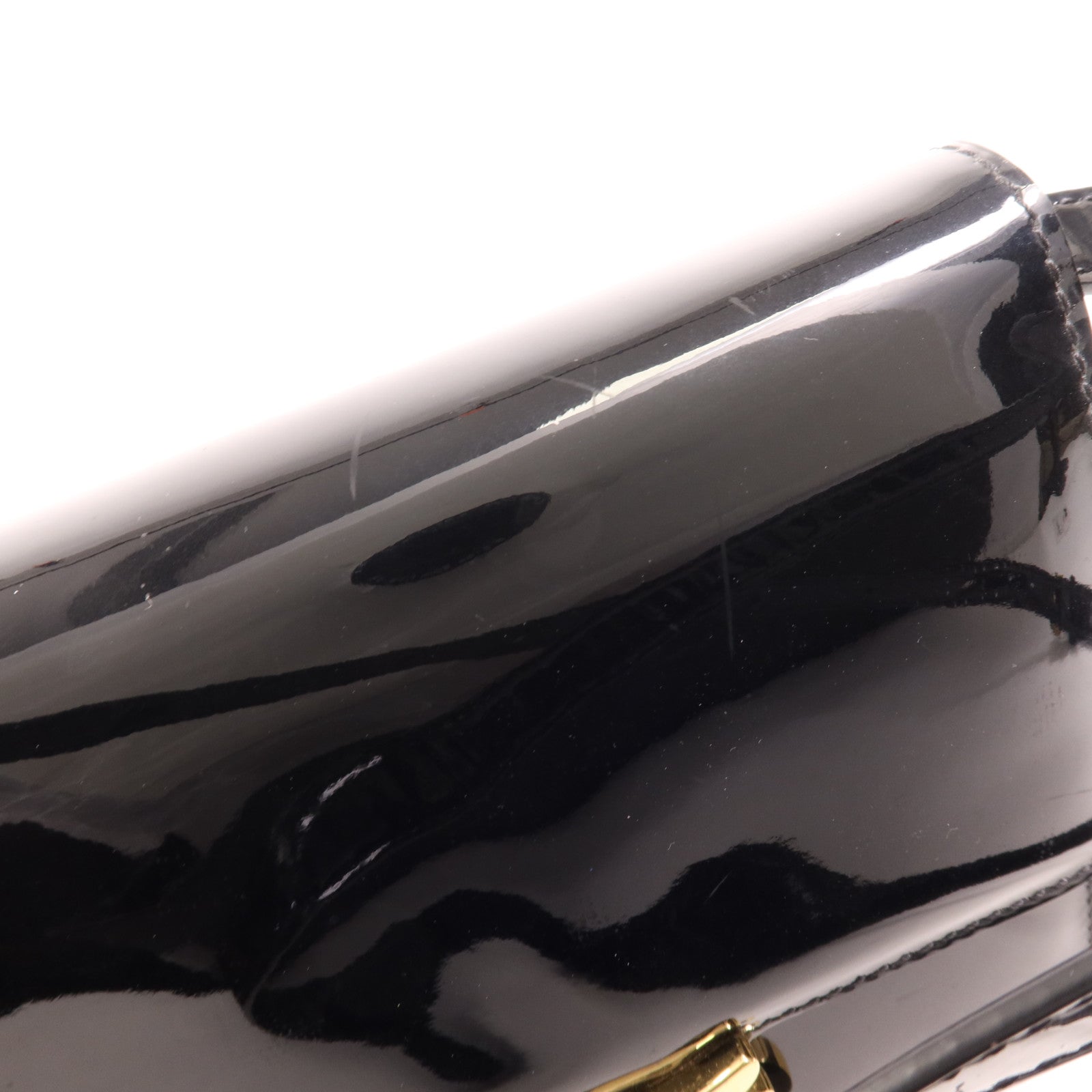 FENDI 漆皮皮革Calligraphy金扣肩背袋