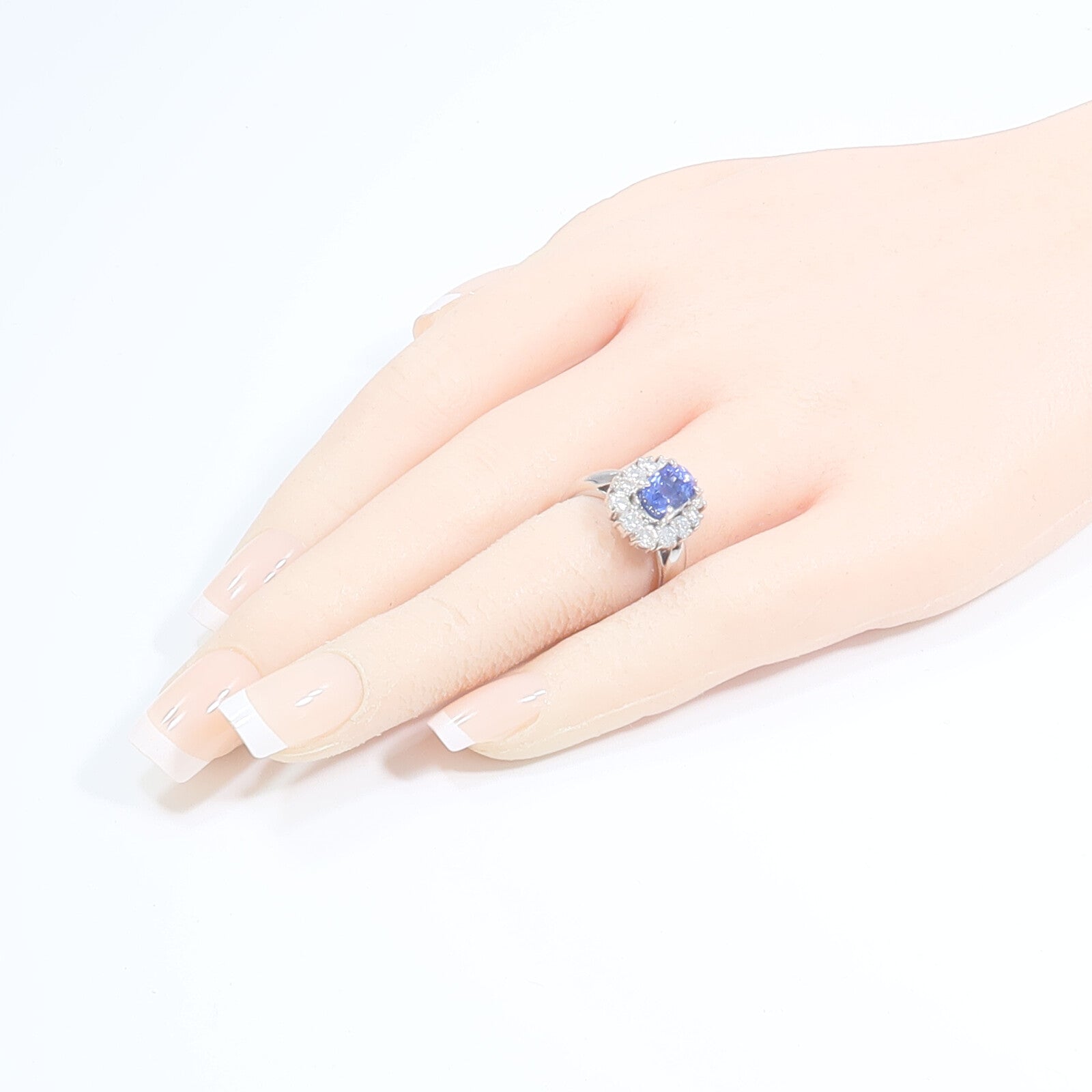 JEWELRY PT900鉑金Sapphire Diamond Ring藍寶石/鑽石戒指