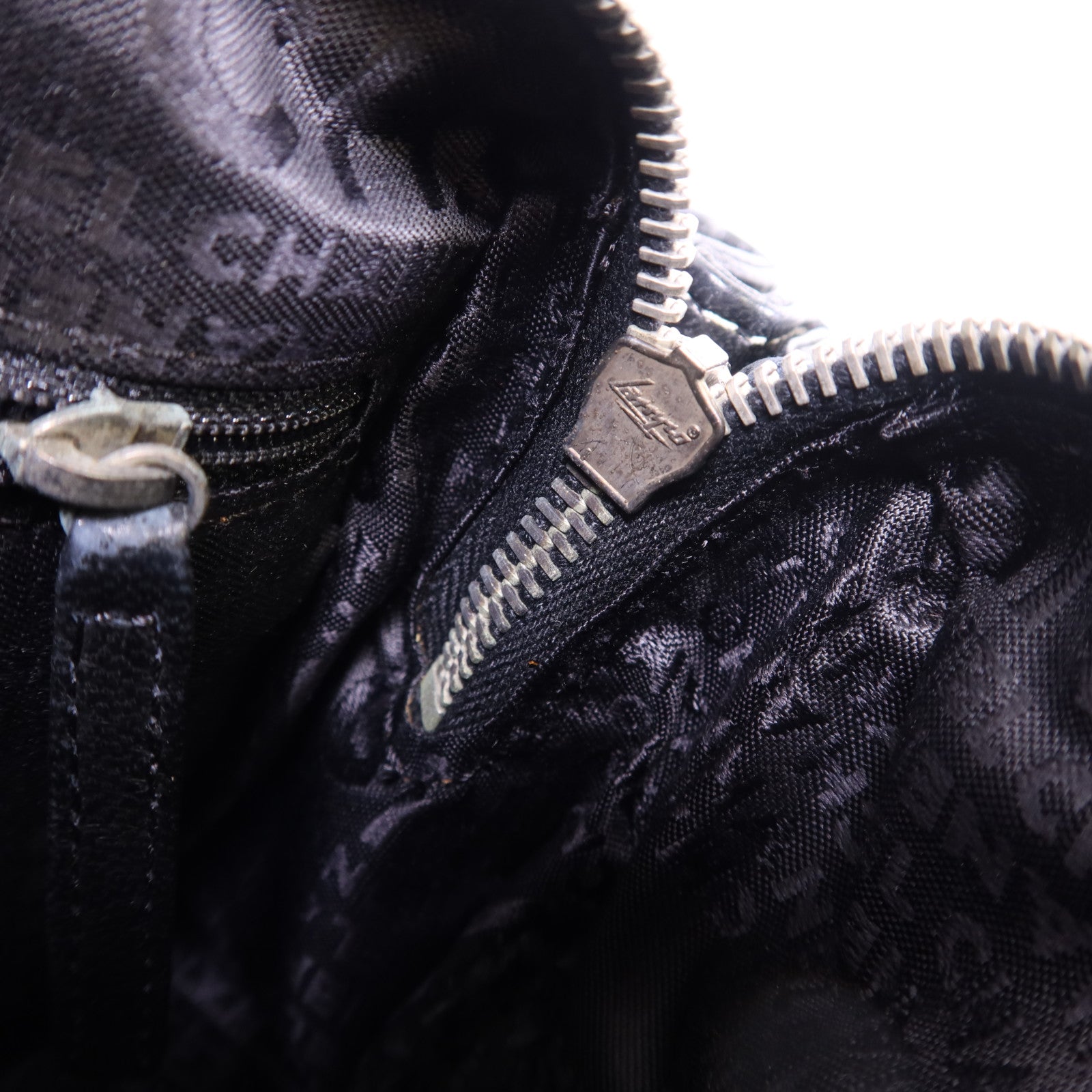 CHANEL 羊皮皮革Chain Shoulder Bag銀扣鏈帶肩背袋