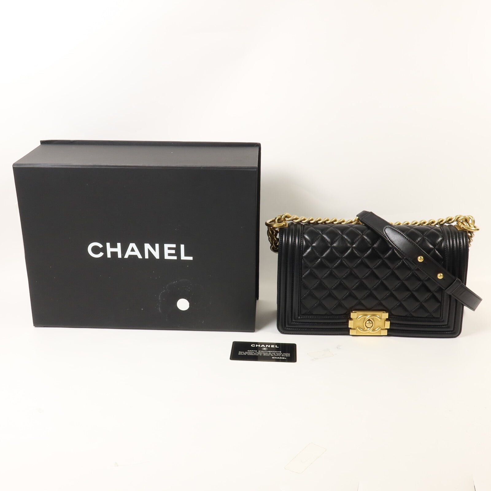 CHANEL 羊皮皮革Boy 25鏈帶肩背袋