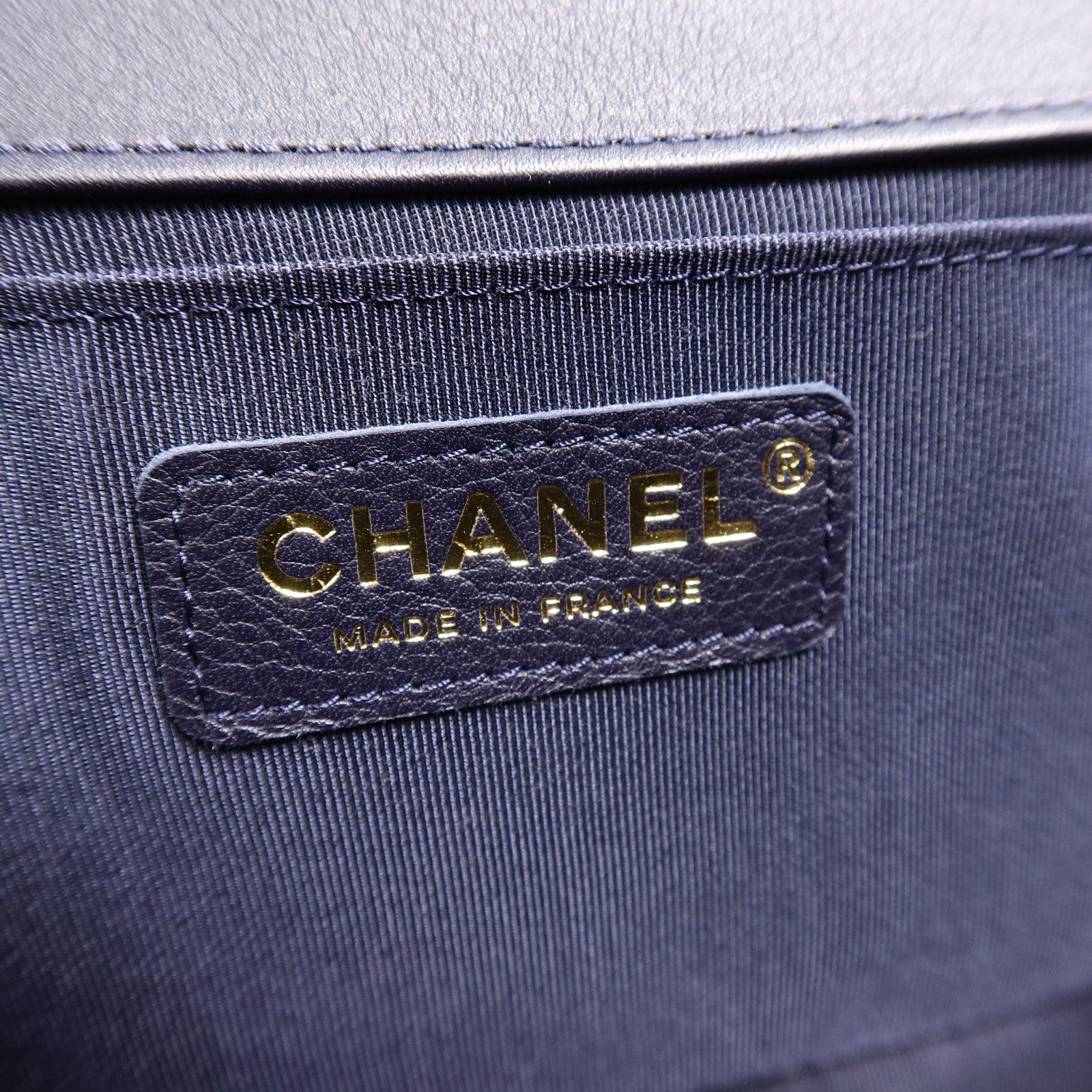 CHANEL 羊皮皮革Boy 25鏈帶肩背袋