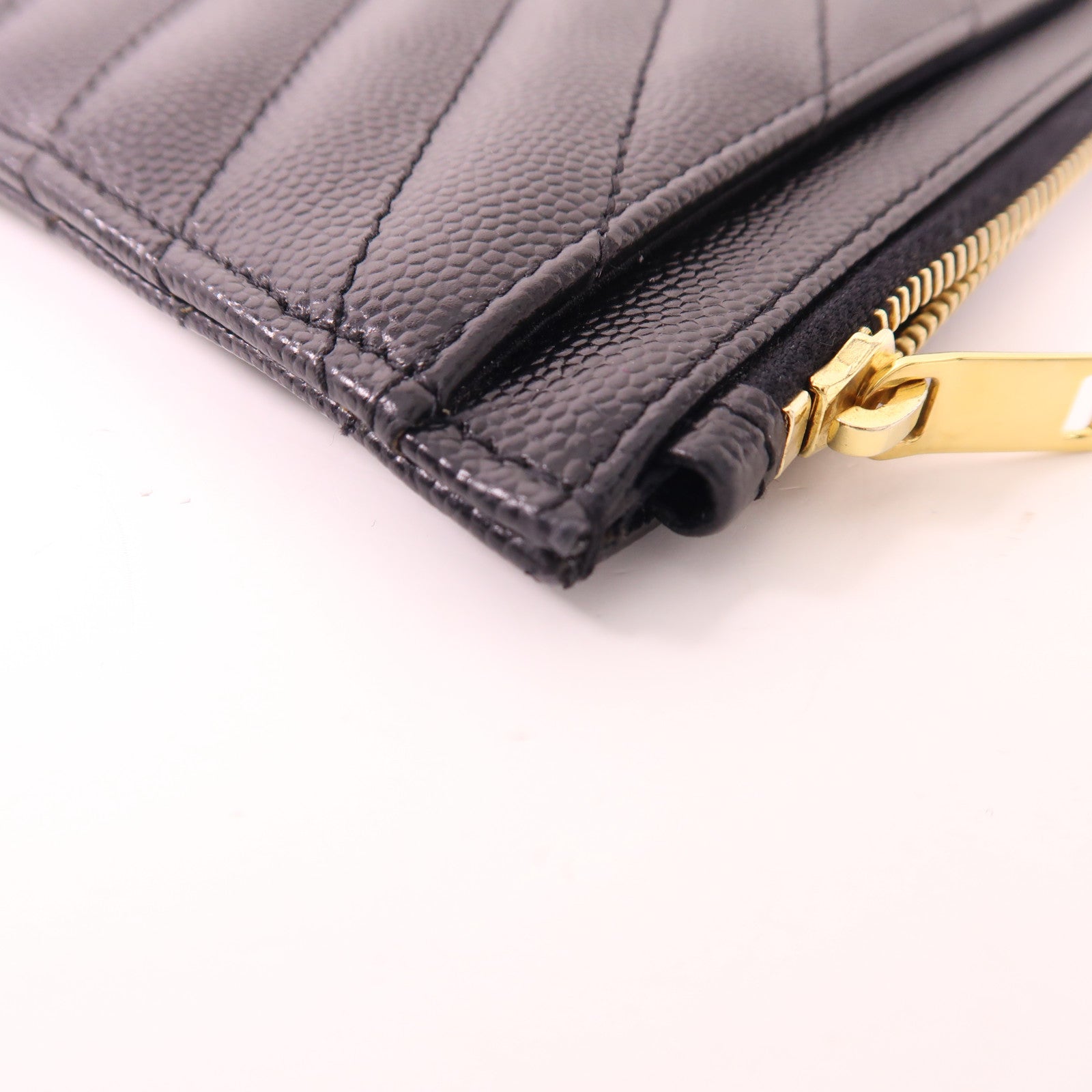 SAINT LAURENT 牛皮皮革Pouch金扣小袋