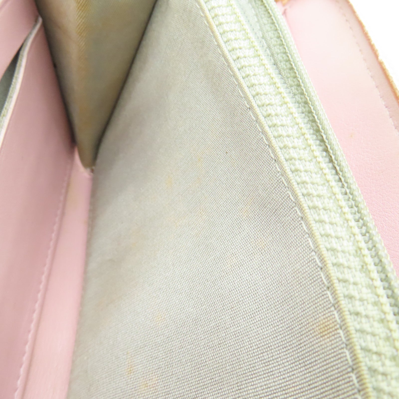 CHANEL Caviar Leather Zipper Long Wallet Silver Buckle Long Wallet Pink