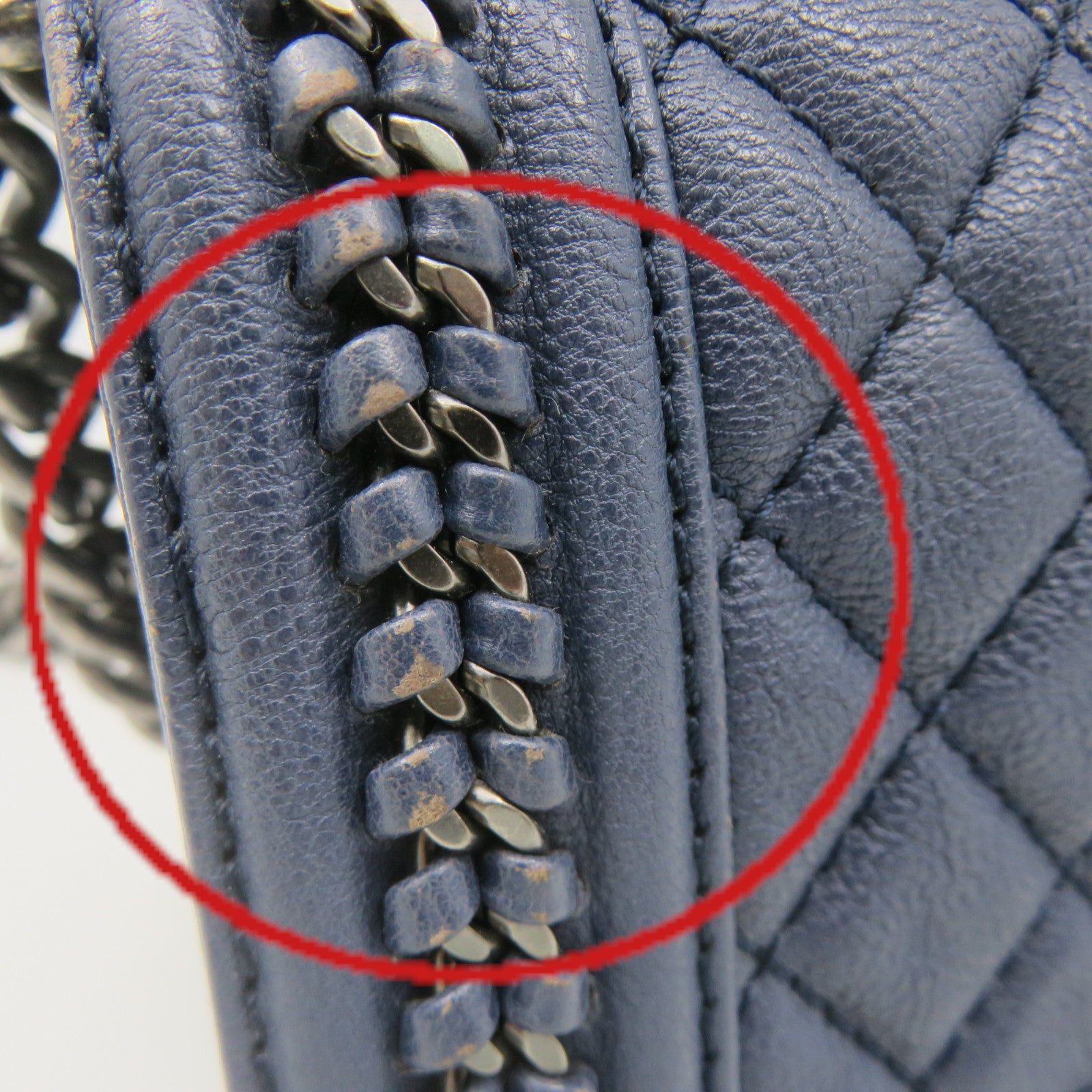 CHANEL Rhombus Leather Boy Chanel Chain Shoulder Bag Silver Buckle Chain Belt Handle Shoulder Bag Blue