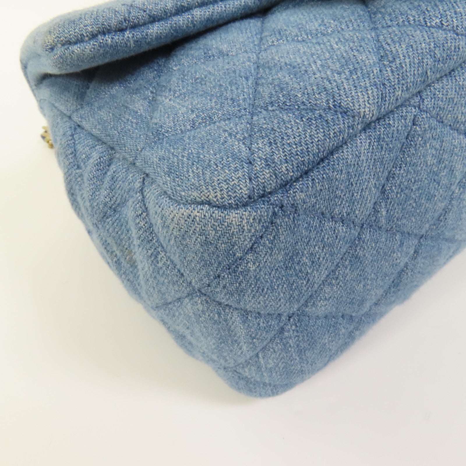 CHANEL Denim Mini Classic 17金扣鏈帶肩背袋