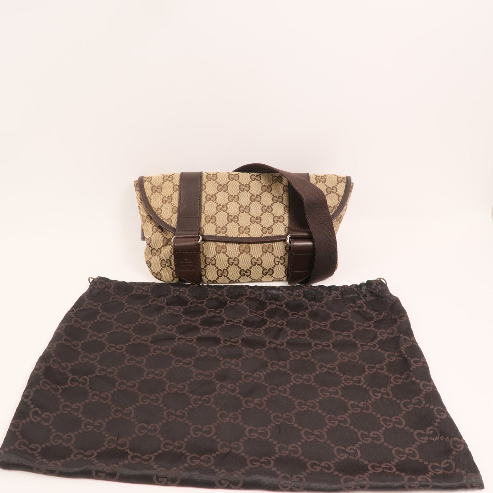 GUCCI GG帆布Waist Bag銀扣腰包