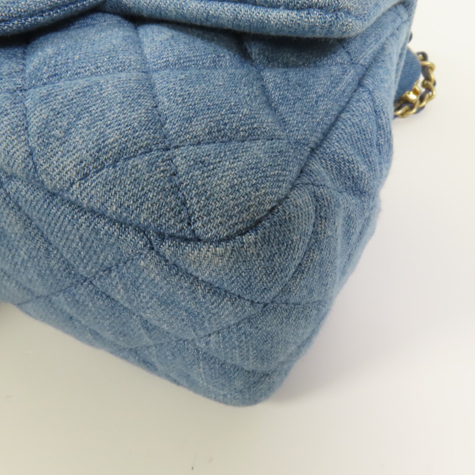CHANEL Denim Mini Classic 17金扣鏈帶肩背袋