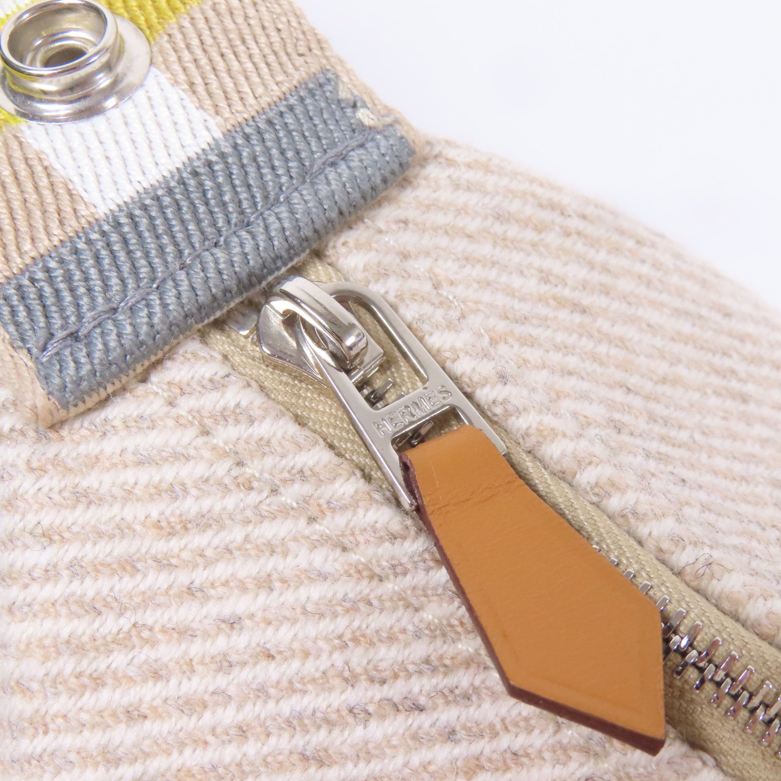 HERMES 帆布Bride A Brac PM銀扣手挽袋