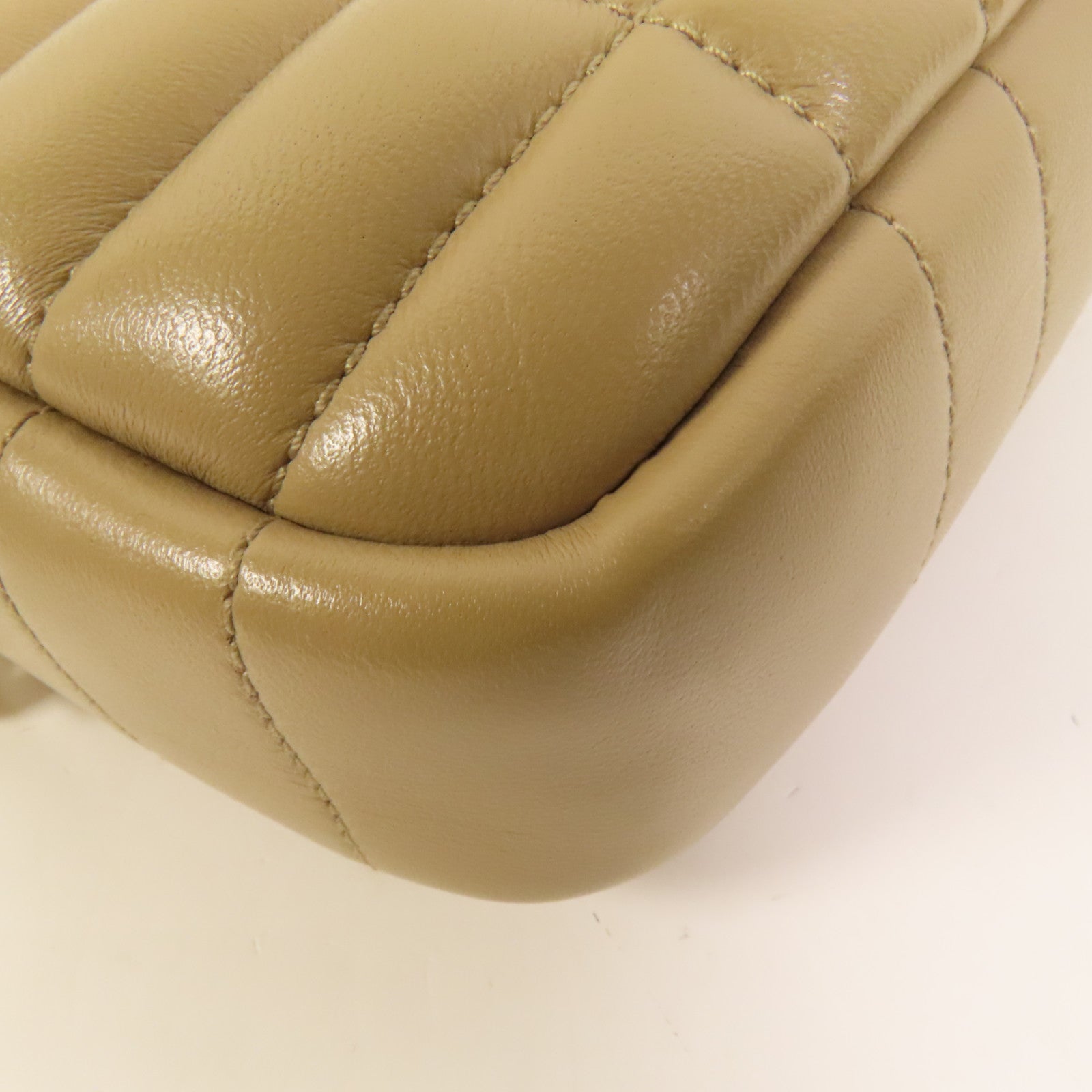 BURBERRY 羊皮皮革Mini Lola Camera Bag金扣肩背袋