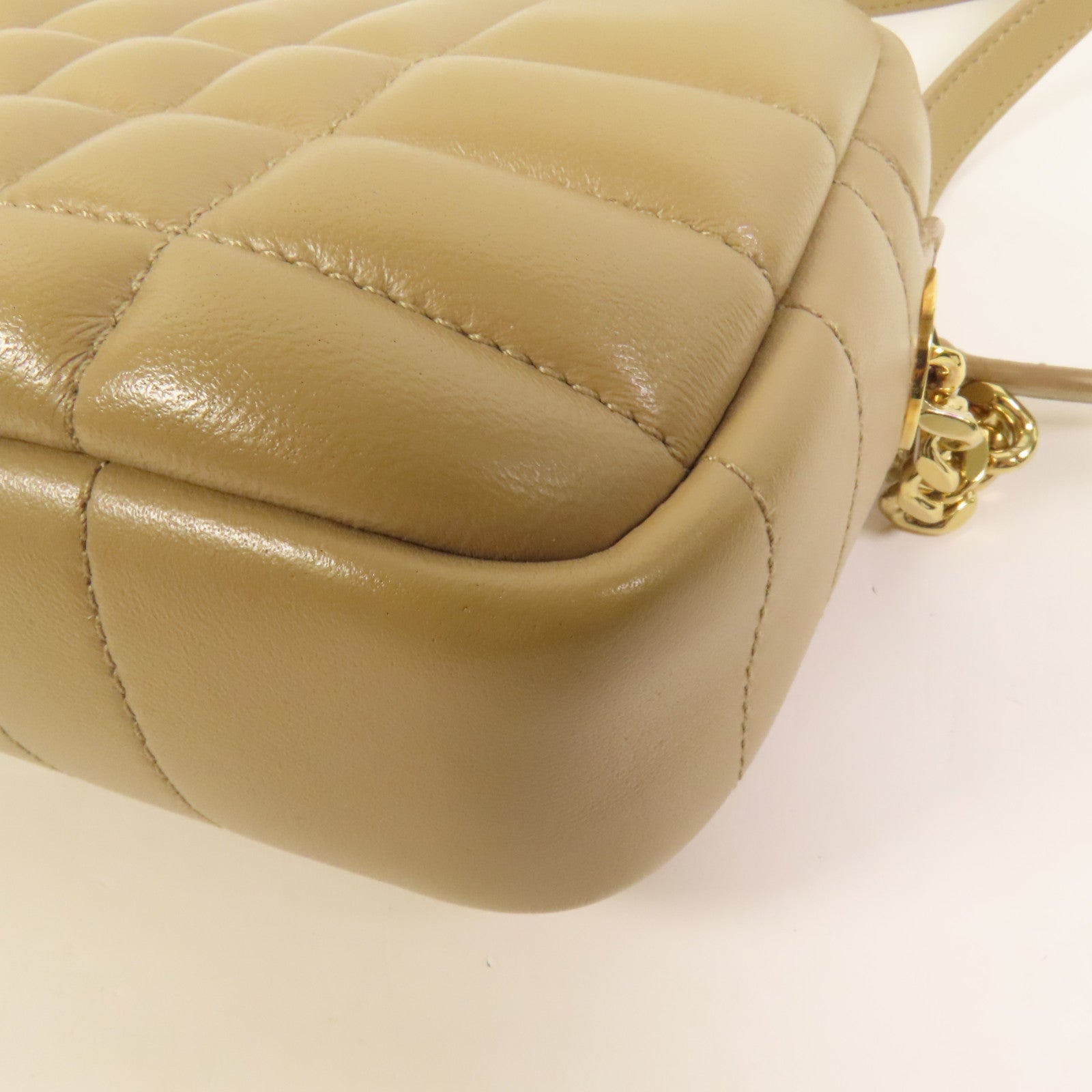BURBERRY 羊皮皮革Mini Lola Camera Bag金扣肩背袋