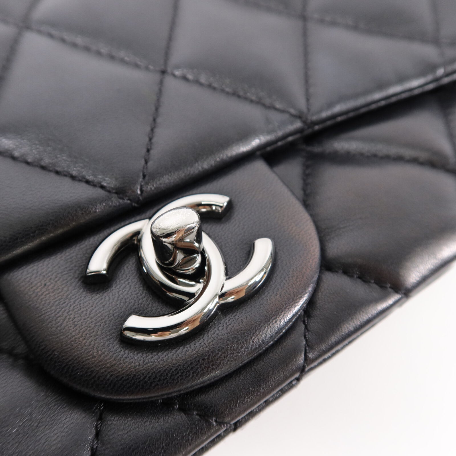 CHANEL 羊皮皮革Chain Shoulder鏈帶肩背袋