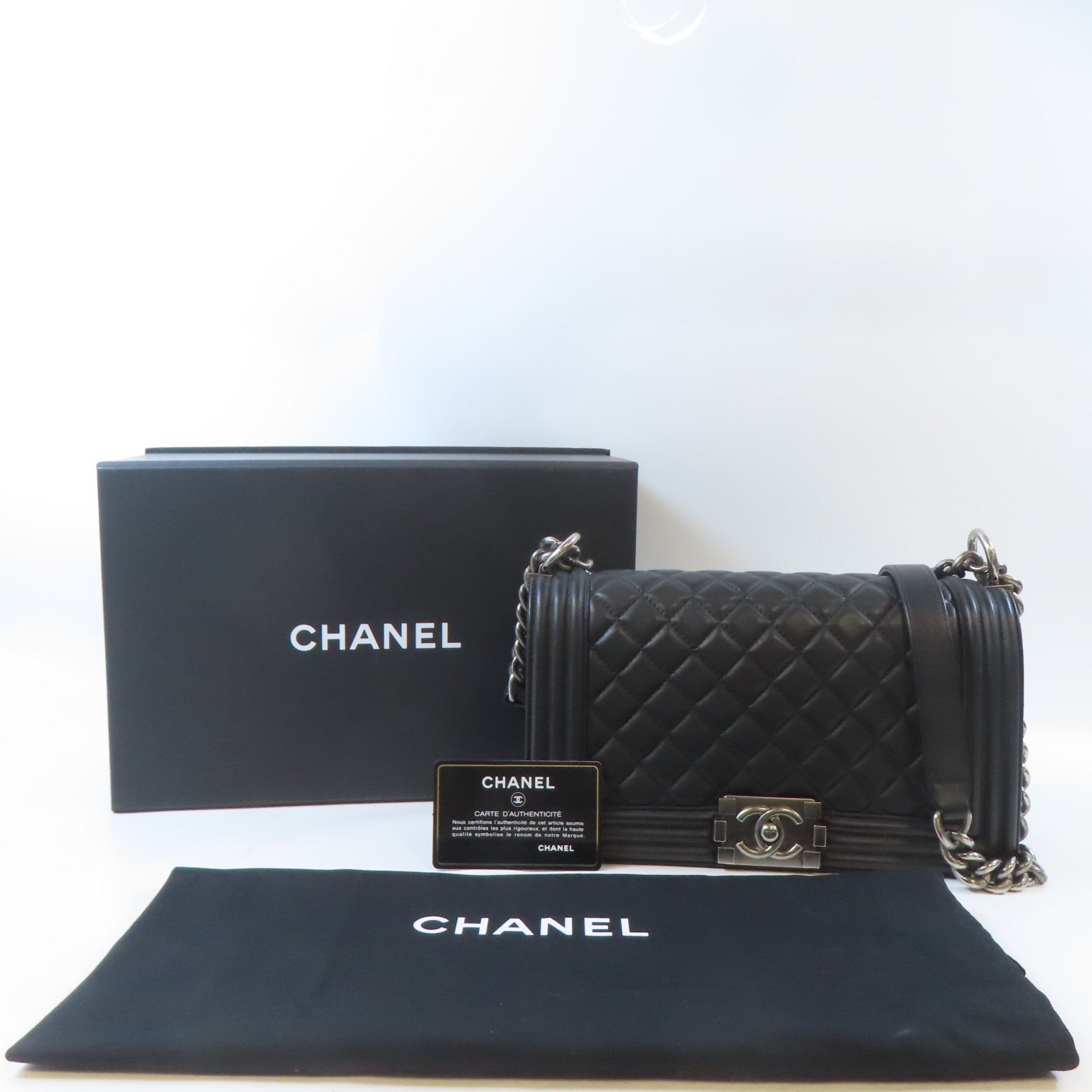 CHANEL 菱格羊皮皮革Boy 25銀扣鏈帶肩背袋黑色